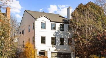 4725 MASSACHUSETTS AVE NW, WASHINGTON, District Of Columbia 20016, 6 Bedrooms Bedrooms, ,4 BathroomsBathrooms,Residential,For sale,4725 MASSACHUSETTS AVE NW,DCDC2240678 MLS # DCDC2240678