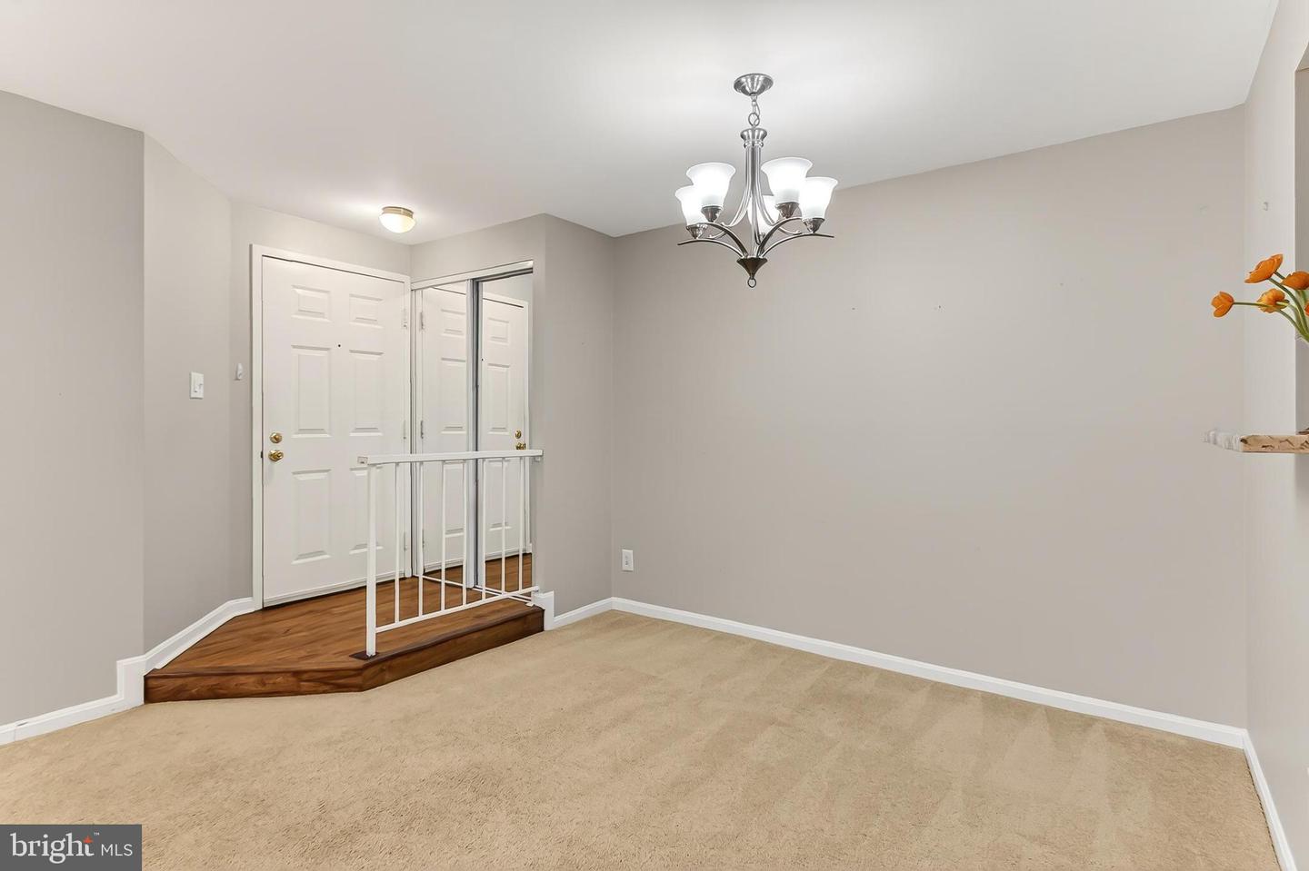 5833 COVE LANDING RD #304, BURKE, Virginia 22015, 2 Bedrooms Bedrooms, 7 Rooms Rooms,2 BathroomsBathrooms,Residential,For sale,5833 COVE LANDING RD #304,VAFX2285130 MLS # VAFX2285130