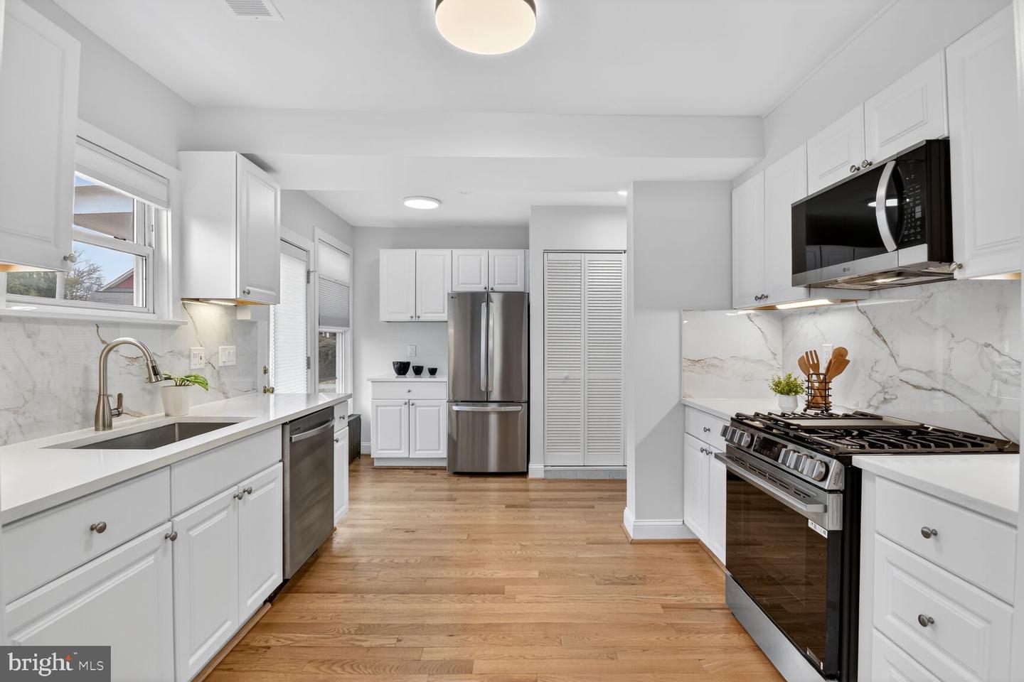 1726 N VEITCH ST, ARLINGTON, Virginia 22201, 3 Bedrooms Bedrooms, ,4 BathroomsBathrooms,Residential,For sale,1726 N VEITCH ST,VAAR2067618 MLS # VAAR2067618 1726 N VEITCH ST, ARLINGTON, Virginia 22201, 3 Bedrooms Bedrooms, ,4 BathroomsBathrooms,Residential,For sale,1726 N VEITCH ST,VAAR2067618 MLS # VAAR2067618