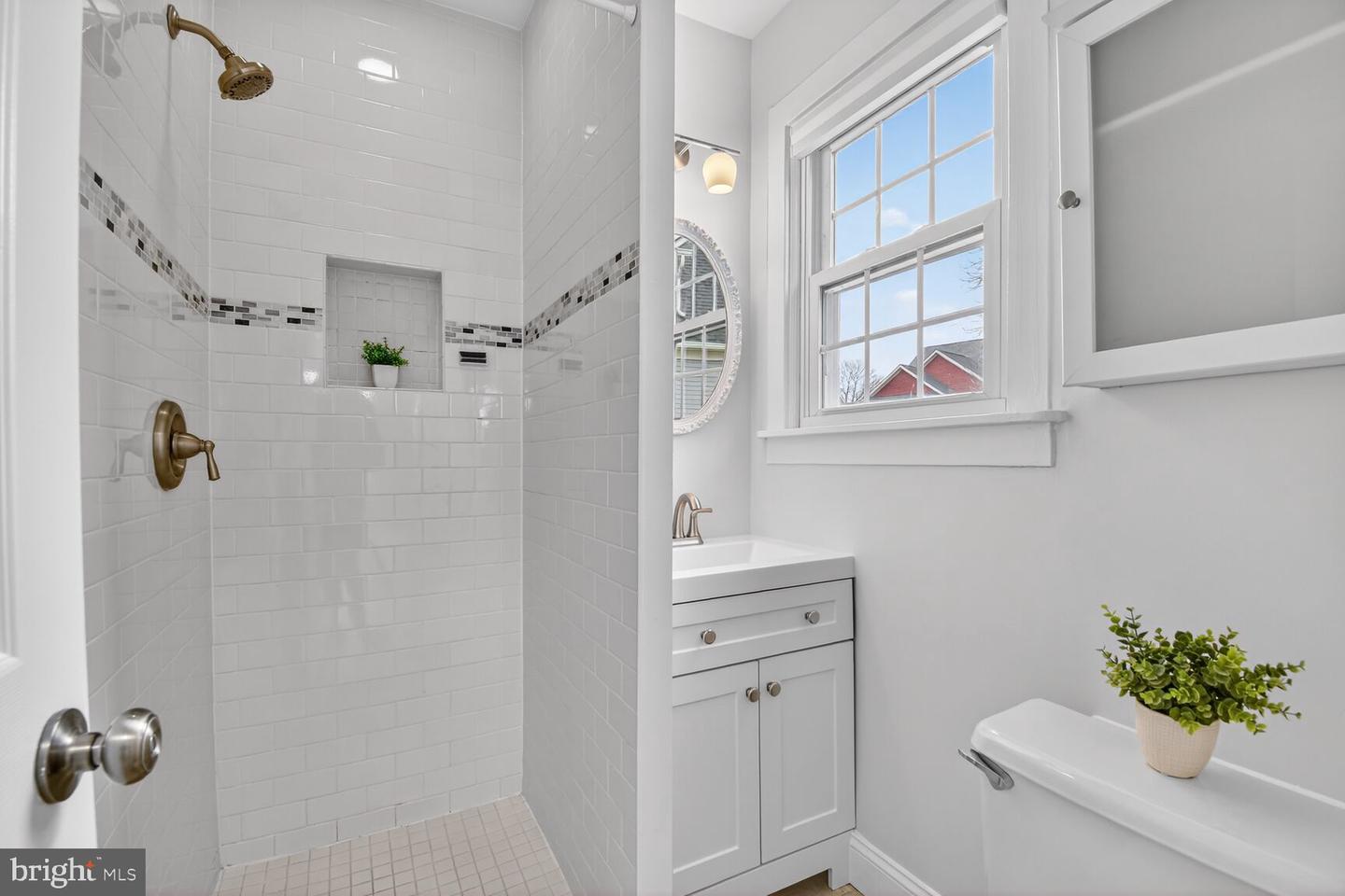 1726 N VEITCH ST, ARLINGTON, Virginia 22201, 3 Bedrooms Bedrooms, ,4 BathroomsBathrooms,Residential,For sale,1726 N VEITCH ST,VAAR2067618 MLS # VAAR2067618 1726 N VEITCH ST, ARLINGTON, Virginia 22201, 3 Bedrooms Bedrooms, ,4 BathroomsBathrooms,Residential,For sale,1726 N VEITCH ST,VAAR2067618 MLS # VAAR2067618