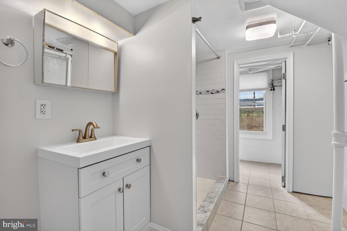 1726 N VEITCH ST, ARLINGTON, Virginia 22201, 3 Bedrooms Bedrooms, ,4 BathroomsBathrooms,Residential,For sale,1726 N VEITCH ST,VAAR2067618 MLS # VAAR2067618 1726 N VEITCH ST, ARLINGTON, Virginia 22201, 3 Bedrooms Bedrooms, ,4 BathroomsBathrooms,Residential,For sale,1726 N VEITCH ST,VAAR2067618 MLS # VAAR2067618