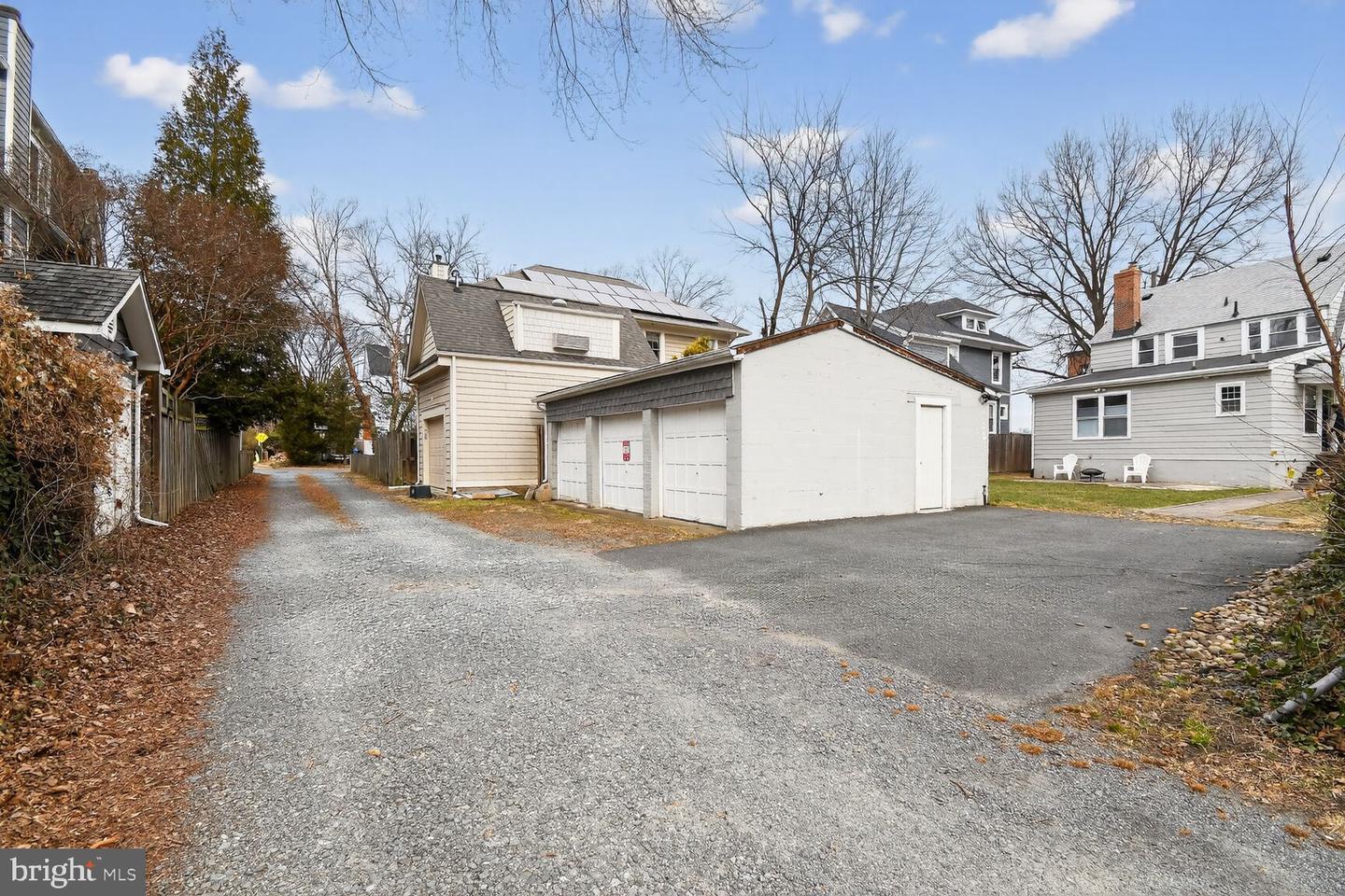 1726 N VEITCH ST, ARLINGTON, Virginia 22201, 3 Bedrooms Bedrooms, ,4 BathroomsBathrooms,Residential,For sale,1726 N VEITCH ST,VAAR2067618 MLS # VAAR2067618 1726 N VEITCH ST, ARLINGTON, Virginia 22201, 3 Bedrooms Bedrooms, ,4 BathroomsBathrooms,Residential,For sale,1726 N VEITCH ST,VAAR2067618 MLS # VAAR2067618