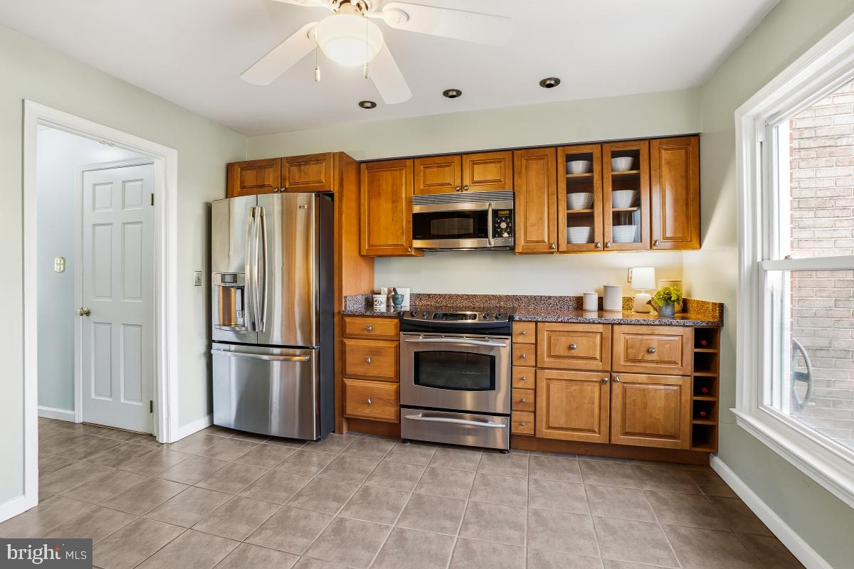 9108 SUEDE CT, FAIRFAX, Virginia 22031, 3 Bedrooms Bedrooms, ,3 BathroomsBathrooms,Residential,For sale,9108 SUEDE CT,VAFX2285304 MLS # VAFX2285304