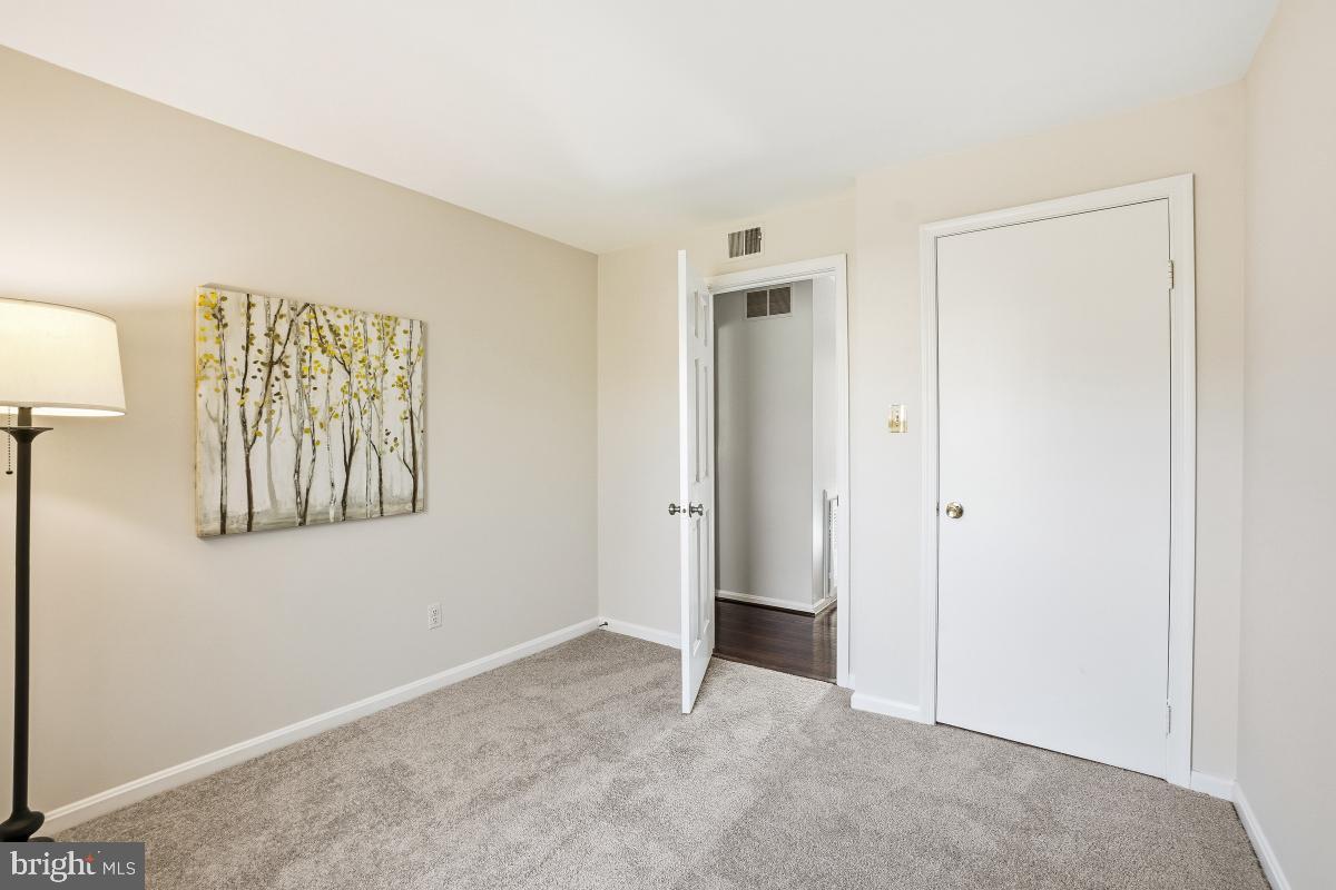 9108 SUEDE CT, FAIRFAX, Virginia 22031, 3 Bedrooms Bedrooms, ,3 BathroomsBathrooms,Residential,For sale,9108 SUEDE CT,VAFX2285304 MLS # VAFX2285304