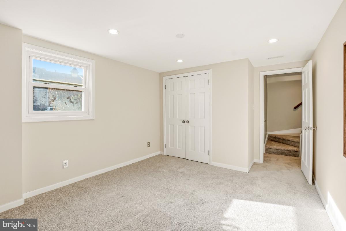 9108 SUEDE CT, FAIRFAX, Virginia 22031, 3 Bedrooms Bedrooms, ,3 BathroomsBathrooms,Residential,For sale,9108 SUEDE CT,VAFX2285304 MLS # VAFX2285304