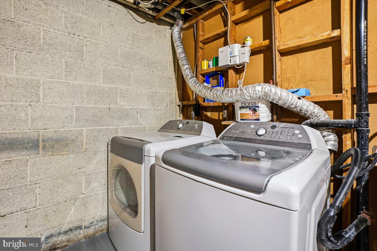 9108 SUEDE CT, FAIRFAX, Virginia 22031, 3 Bedrooms Bedrooms, ,3 BathroomsBathrooms,Residential,For sale,9108 SUEDE CT,VAFX2285304 MLS # VAFX2285304