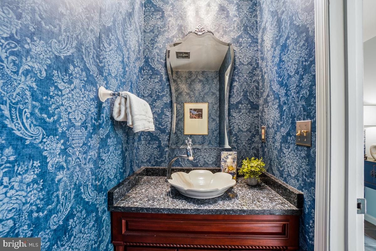 9108 SUEDE CT, FAIRFAX, Virginia 22031, 3 Bedrooms Bedrooms, ,3 BathroomsBathrooms,Residential,For sale,9108 SUEDE CT,VAFX2285304 MLS # VAFX2285304