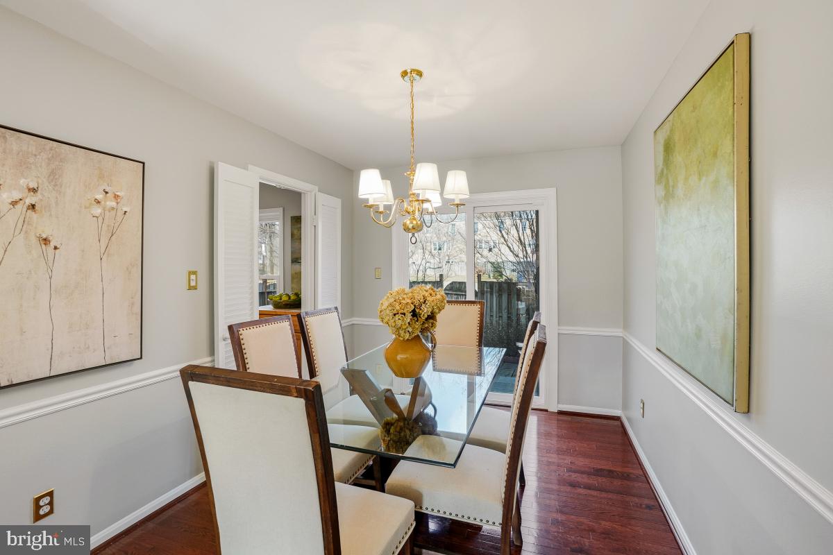 9108 SUEDE CT, FAIRFAX, Virginia 22031, 3 Bedrooms Bedrooms, ,3 BathroomsBathrooms,Residential,For sale,9108 SUEDE CT,VAFX2285304 MLS # VAFX2285304