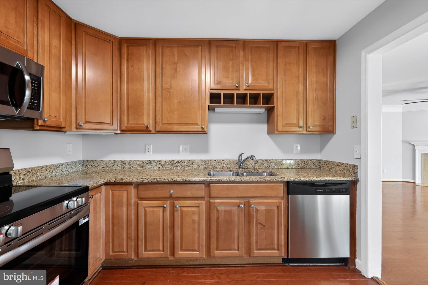 2816 EMMA LEE ST #301, FALLS CHURCH, Virginia 22042, 2 Bedrooms Bedrooms, ,2 BathroomsBathrooms,Residential,For sale,2816 EMMA LEE ST #301,VAFX2285328 MLS # VAFX2285328 2816 EMMA LEE ST #301, FALLS CHURCH, Virginia 22042, 2 Bedrooms Bedrooms, ,2 BathroomsBathrooms,Residential,For sale,2816 EMMA LEE ST #301,VAFX2285328 MLS # VAFX2285328