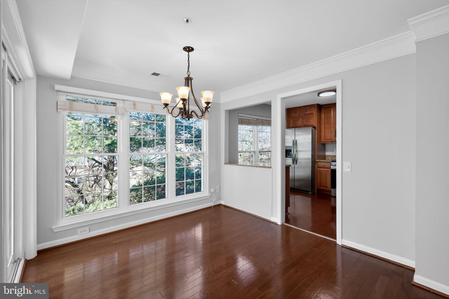 2816 EMMA LEE ST #301, FALLS CHURCH, Virginia 22042, 2 Bedrooms Bedrooms, ,2 BathroomsBathrooms,Residential,For sale,2816 EMMA LEE ST #301,VAFX2285328 MLS # VAFX2285328 2816 EMMA LEE ST #301, FALLS CHURCH, Virginia 22042, 2 Bedrooms Bedrooms, ,2 BathroomsBathrooms,Residential,For sale,2816 EMMA LEE ST #301,VAFX2285328 MLS # VAFX2285328