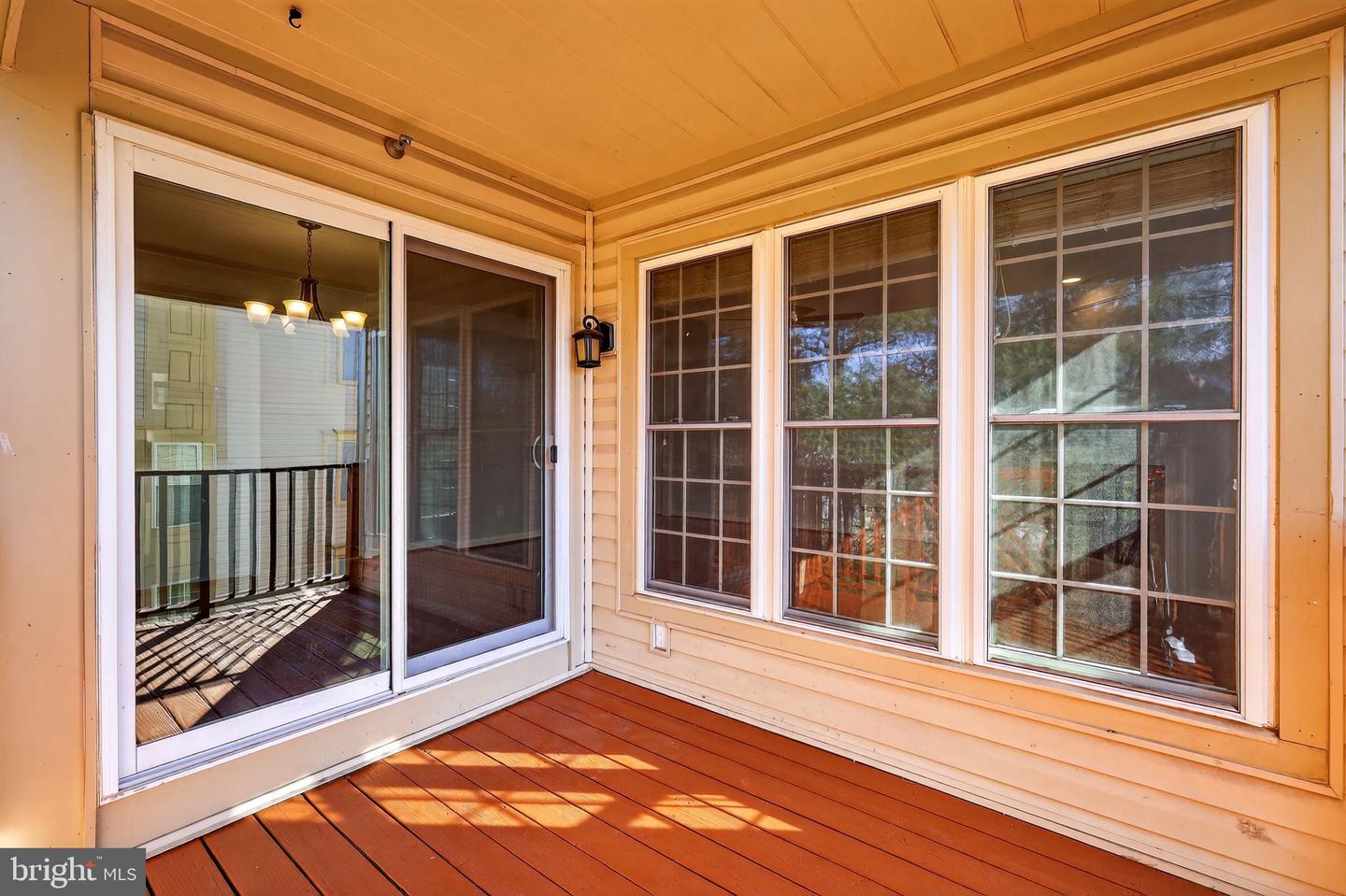 2816 EMMA LEE ST #301, FALLS CHURCH, Virginia 22042, 2 Bedrooms Bedrooms, ,2 BathroomsBathrooms,Residential,For sale,2816 EMMA LEE ST #301,VAFX2285328 MLS # VAFX2285328 2816 EMMA LEE ST #301, FALLS CHURCH, Virginia 22042, 2 Bedrooms Bedrooms, ,2 BathroomsBathrooms,Residential,For sale,2816 EMMA LEE ST #301,VAFX2285328 MLS # VAFX2285328