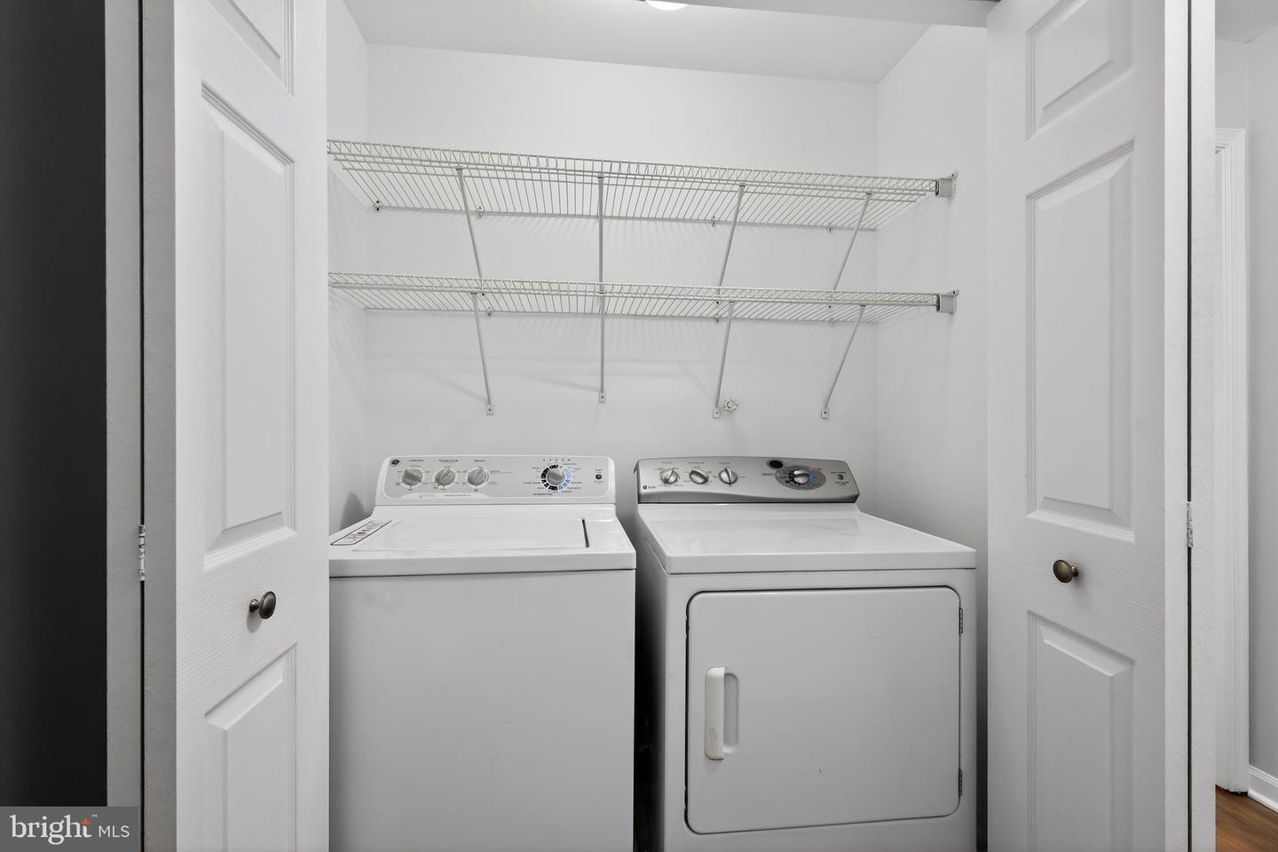 2816 EMMA LEE ST #301, FALLS CHURCH, Virginia 22042, 2 Bedrooms Bedrooms, ,2 BathroomsBathrooms,Residential,For sale,2816 EMMA LEE ST #301,VAFX2285328 MLS # VAFX2285328 2816 EMMA LEE ST #301, FALLS CHURCH, Virginia 22042, 2 Bedrooms Bedrooms, ,2 BathroomsBathrooms,Residential,For sale,2816 EMMA LEE ST #301,VAFX2285328 MLS # VAFX2285328