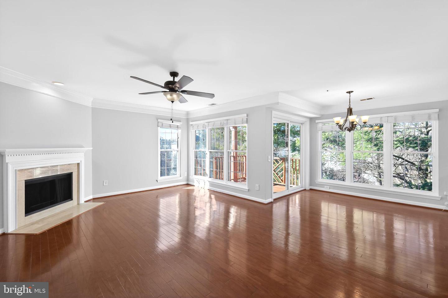 2816 EMMA LEE ST #301, FALLS CHURCH, Virginia 22042, 2 Bedrooms Bedrooms, ,2 BathroomsBathrooms,Residential,For sale,2816 EMMA LEE ST #301,VAFX2285328 MLS # VAFX2285328 2816 EMMA LEE ST #301, FALLS CHURCH, Virginia 22042, 2 Bedrooms Bedrooms, ,2 BathroomsBathrooms,Residential,For sale,2816 EMMA LEE ST #301,VAFX2285328 MLS # VAFX2285328