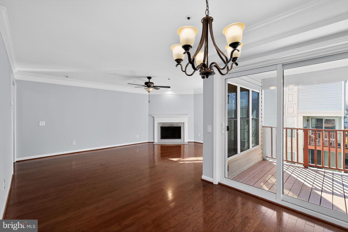 2816 EMMA LEE ST #301, FALLS CHURCH, Virginia 22042, 2 Bedrooms Bedrooms, ,2 BathroomsBathrooms,Residential,For sale,2816 EMMA LEE ST #301,VAFX2285328 MLS # VAFX2285328 2816 EMMA LEE ST #301, FALLS CHURCH, Virginia 22042, 2 Bedrooms Bedrooms, ,2 BathroomsBathrooms,Residential,For sale,2816 EMMA LEE ST #301,VAFX2285328 MLS # VAFX2285328