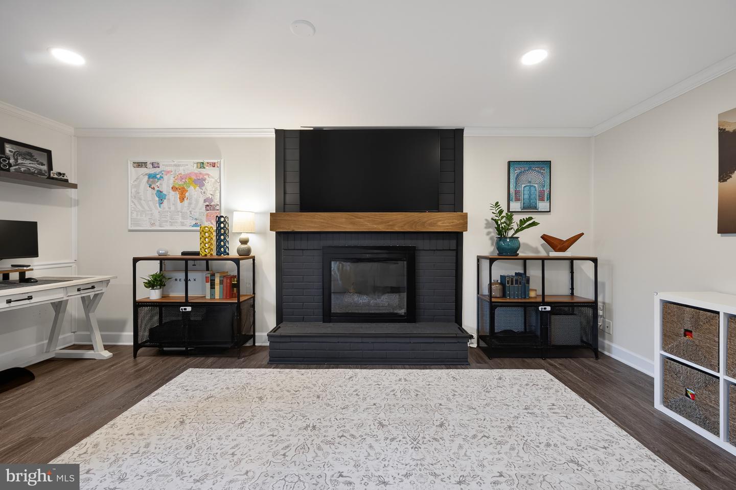 3809 MOSS DR, ANNANDALE, Virginia 22003, 3 Bedrooms Bedrooms, 10 Rooms Rooms,3 BathroomsBathrooms,Residential,For sale,3809 MOSS DR,VAFX2285396 MLS # VAFX2285396 3809 MOSS DR, ANNANDALE, Virginia 22003, 3 Bedrooms Bedrooms, 10 Rooms Rooms,3 BathroomsBathrooms,Residential,For sale,3809 MOSS DR,VAFX2285396 MLS # VAFX2285396