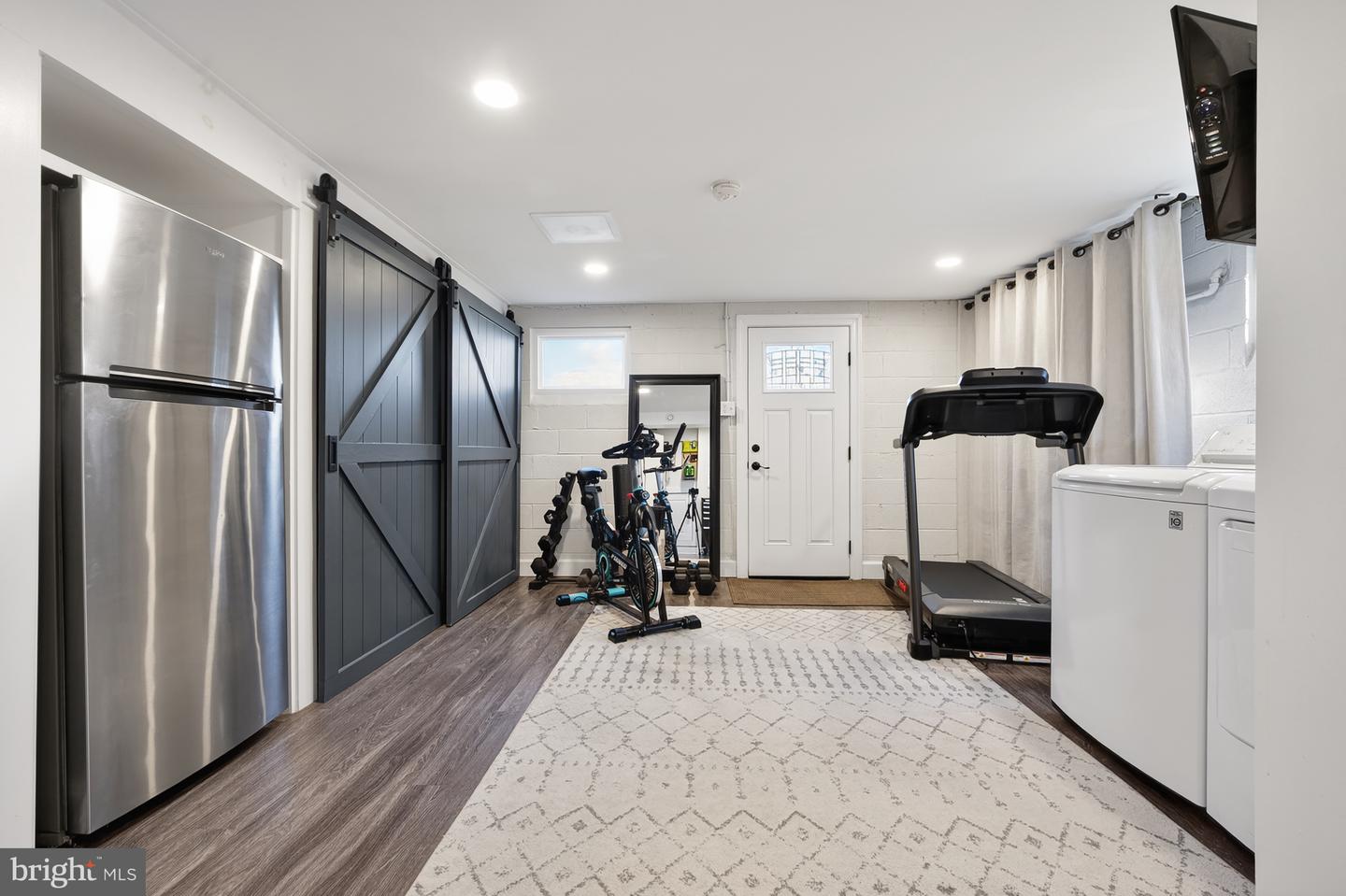 3809 MOSS DR, ANNANDALE, Virginia 22003, 3 Bedrooms Bedrooms, 10 Rooms Rooms,3 BathroomsBathrooms,Residential,For sale,3809 MOSS DR,VAFX2285396 MLS # VAFX2285396 3809 MOSS DR, ANNANDALE, Virginia 22003, 3 Bedrooms Bedrooms, 10 Rooms Rooms,3 BathroomsBathrooms,Residential,For sale,3809 MOSS DR,VAFX2285396 MLS # VAFX2285396