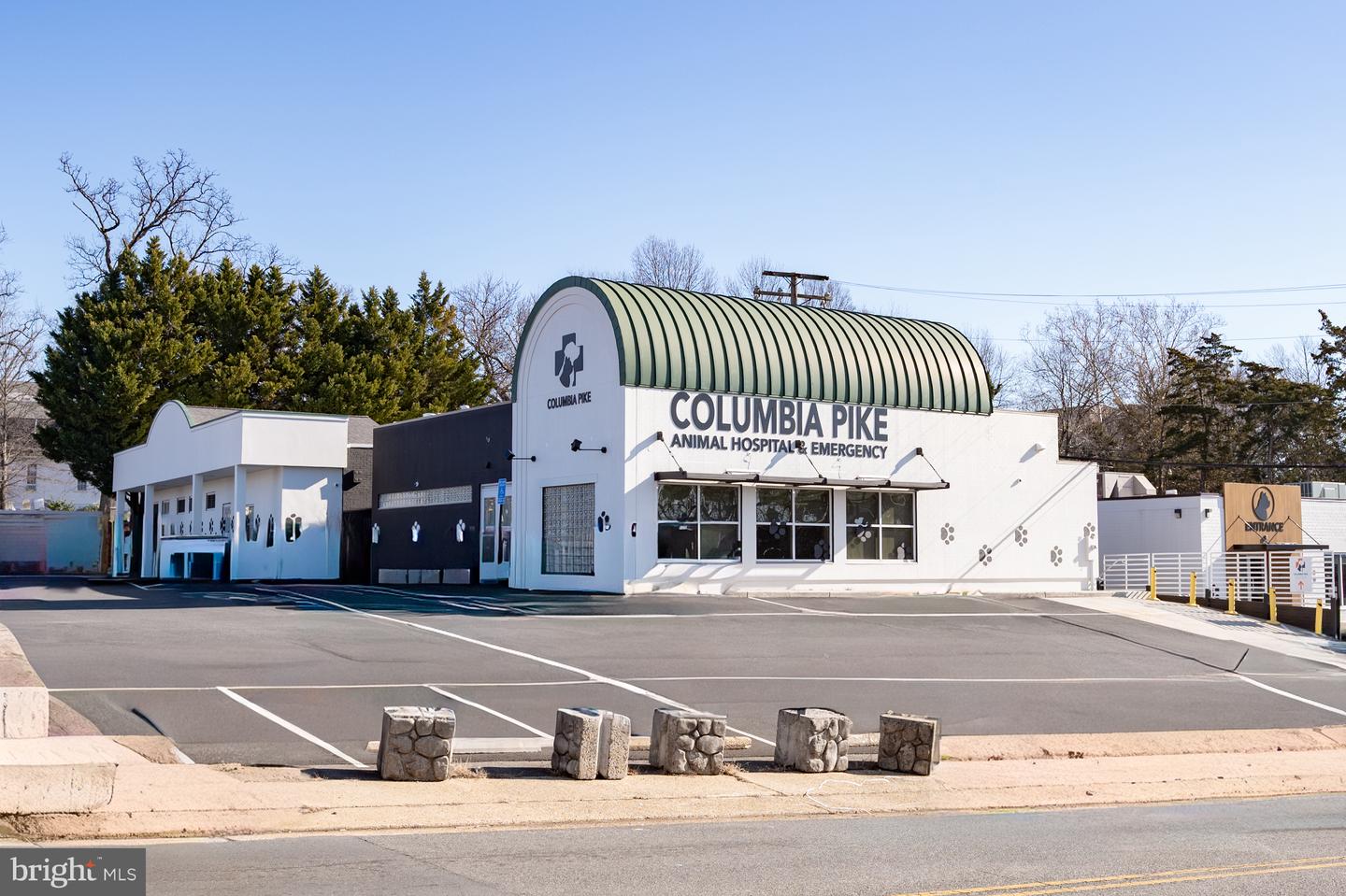 3809 MOSS DR, ANNANDALE, Virginia 22003, 3 Bedrooms Bedrooms, 10 Rooms Rooms,3 BathroomsBathrooms,Residential,For sale,3809 MOSS DR,VAFX2285396 MLS # VAFX2285396 3809 MOSS DR, ANNANDALE, Virginia 22003, 3 Bedrooms Bedrooms, 10 Rooms Rooms,3 BathroomsBathrooms,Residential,For sale,3809 MOSS DR,VAFX2285396 MLS # VAFX2285396