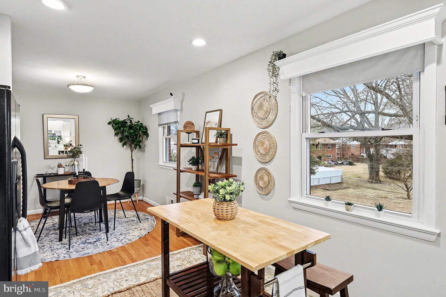 6722 S KINGS HWY, ALEXANDRIA, Virginia 22306, 3 Bedrooms Bedrooms, ,3 BathroomsBathrooms,Residential,For sale,6722 S KINGS HWY,VAFX2285428 MLS # VAFX2285428 6722 S KINGS HWY, ALEXANDRIA, Virginia 22306, 3 Bedrooms Bedrooms, ,3 BathroomsBathrooms,Residential,For sale,6722 S KINGS HWY,VAFX2285428 MLS # VAFX2285428