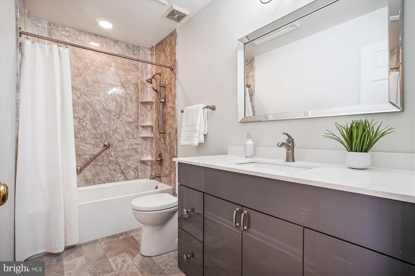 12316 FIELD LARK CT, FAIRFAX, Virginia 22033, 3 Bedrooms Bedrooms, ,2 BathroomsBathrooms,Residential,For sale,12316 FIELD LARK CT,VAFX2285466 MLS # VAFX2285466 12316 FIELD LARK CT, FAIRFAX, Virginia 22033, 3 Bedrooms Bedrooms, ,2 BathroomsBathrooms,Residential,For sale,12316 FIELD LARK CT,VAFX2285466 MLS # VAFX2285466