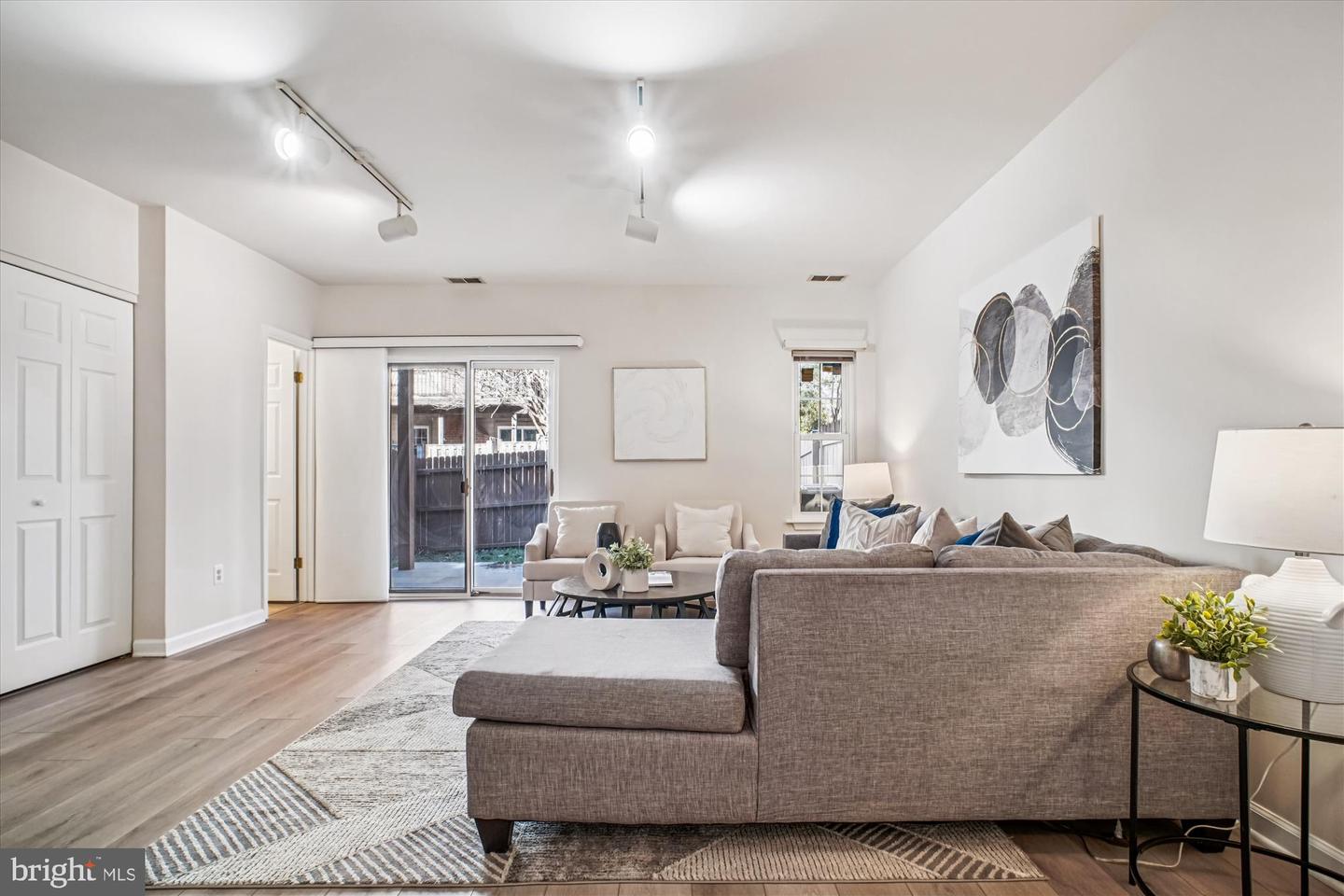 12316 FIELD LARK CT, FAIRFAX, Virginia 22033, 3 Bedrooms Bedrooms, ,2 BathroomsBathrooms,Residential,For sale,12316 FIELD LARK CT,VAFX2285466 MLS # VAFX2285466 12316 FIELD LARK CT, FAIRFAX, Virginia 22033, 3 Bedrooms Bedrooms, ,2 BathroomsBathrooms,Residential,For sale,12316 FIELD LARK CT,VAFX2285466 MLS # VAFX2285466