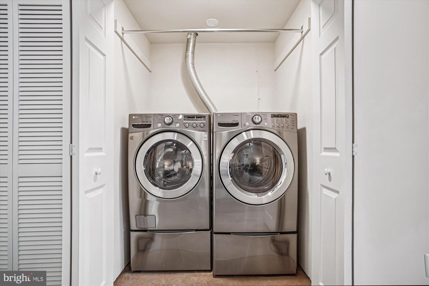 12316 FIELD LARK CT, FAIRFAX, Virginia 22033, 3 Bedrooms Bedrooms, ,2 BathroomsBathrooms,Residential,For sale,12316 FIELD LARK CT,VAFX2285466 MLS # VAFX2285466 12316 FIELD LARK CT, FAIRFAX, Virginia 22033, 3 Bedrooms Bedrooms, ,2 BathroomsBathrooms,Residential,For sale,12316 FIELD LARK CT,VAFX2285466 MLS # VAFX2285466