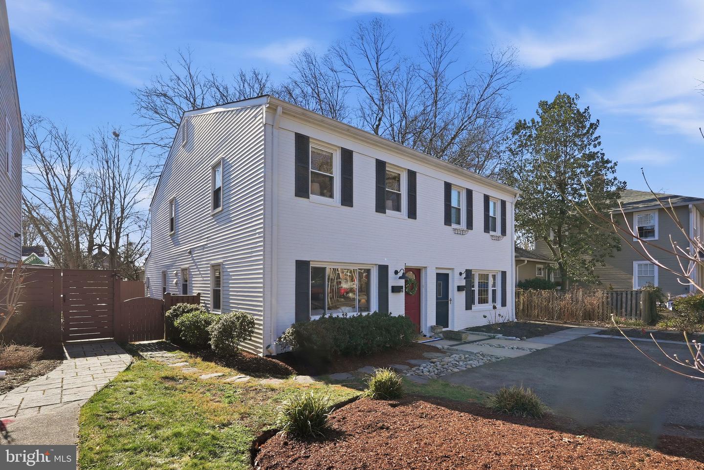 27 E HOWELL AVE, ALEXANDRIA, Virginia 22301, 3 Bedrooms Bedrooms, ,2 BathroomsBathrooms,Residential,For sale,27 E HOWELL AVE,VAAX2053086 MLS # VAAX2053086 27 E HOWELL AVE, ALEXANDRIA, Virginia 22301, 3 Bedrooms Bedrooms, ,2 BathroomsBathrooms,Residential,For sale,27 E HOWELL AVE,VAAX2053086 MLS # VAAX2053086