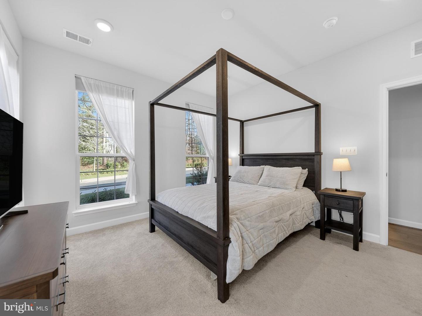 4380 FAIR LAKES CT, FAIRFAX, Virginia 22033, 3 Bedrooms Bedrooms, ,3 BathroomsBathrooms,Residential,For sale,4380 FAIR LAKES CT,VAFX2285498 MLS # VAFX2285498 4380 FAIR LAKES CT, FAIRFAX, Virginia 22033, 3 Bedrooms Bedrooms, ,3 BathroomsBathrooms,Residential,For sale,4380 FAIR LAKES CT,VAFX2285498 MLS # VAFX2285498