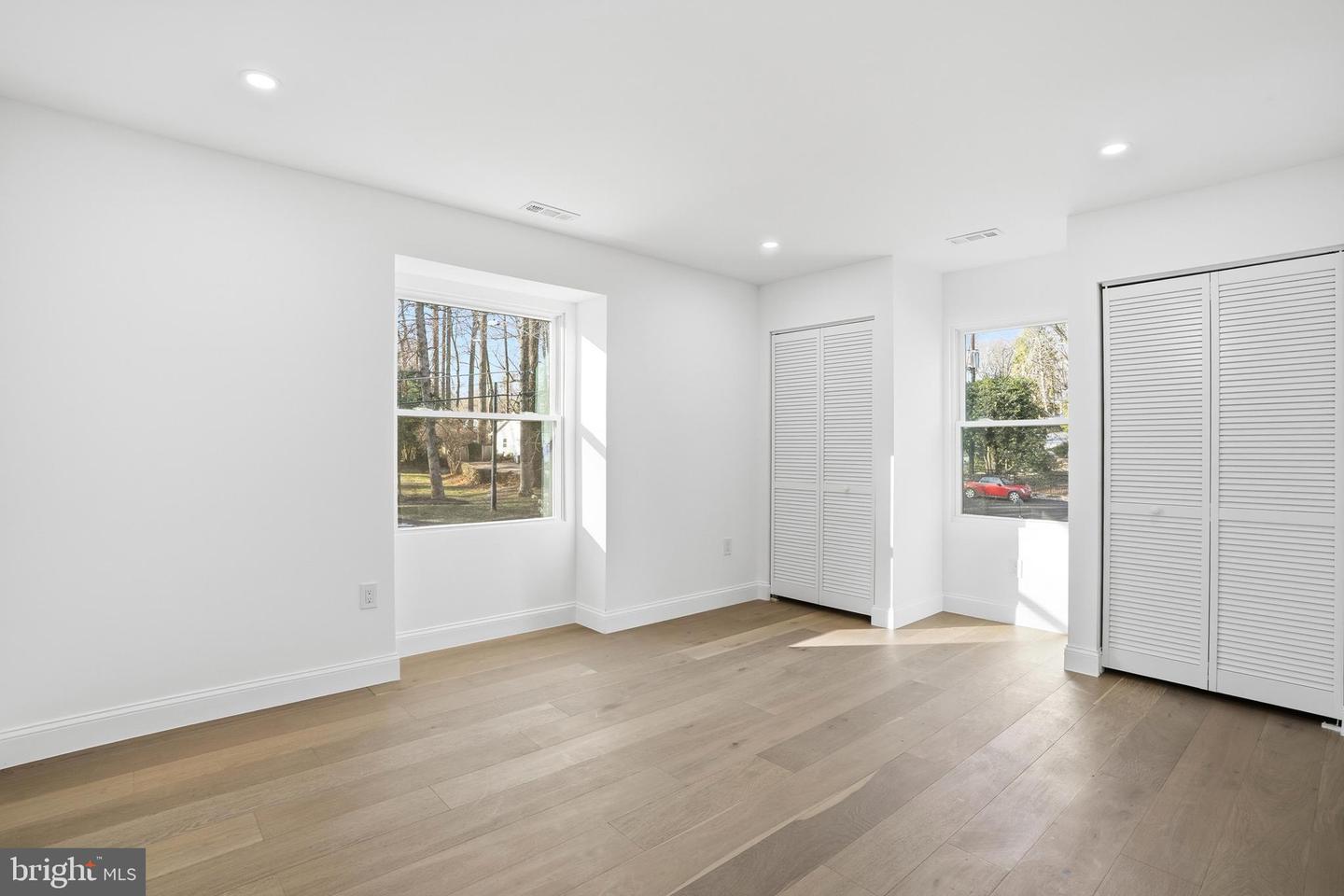 10704 HOWERTON AVE, FAIRFAX, Virginia 22030, 4 Bedrooms Bedrooms, ,3 BathroomsBathrooms,Residential,For sale,10704 HOWERTON AVE,VAFC2007642 MLS # VAFC2007642