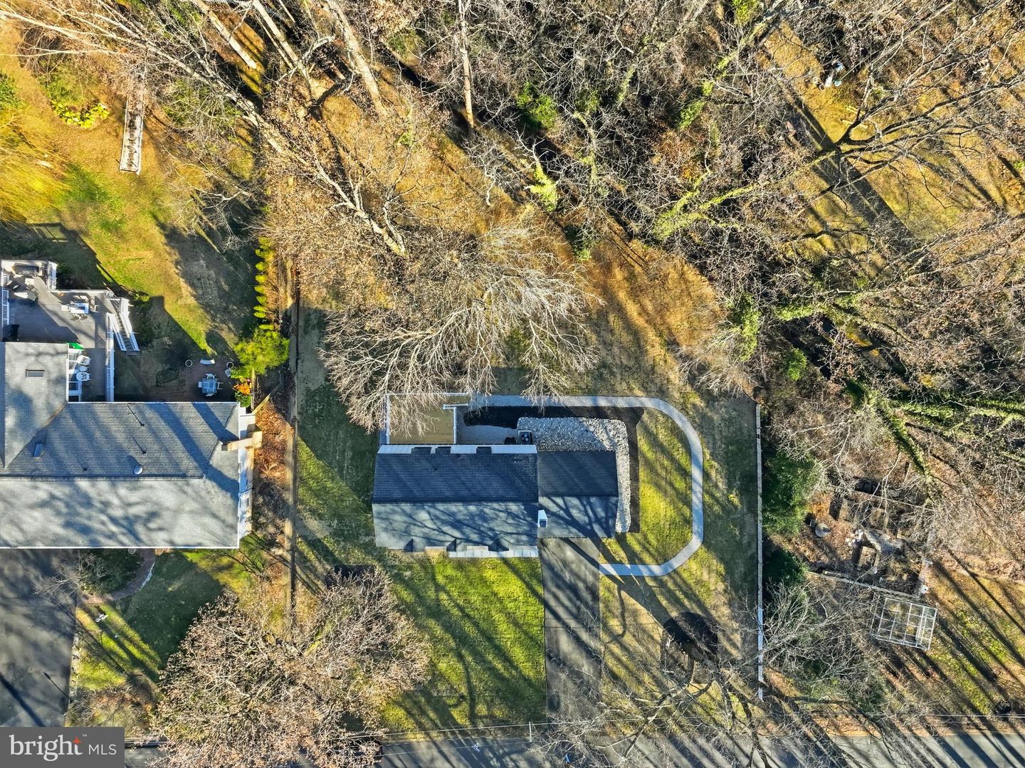 10704 HOWERTON AVE, FAIRFAX, Virginia 22030, 4 Bedrooms Bedrooms, ,3 BathroomsBathrooms,Residential,For sale,10704 HOWERTON AVE,VAFC2007642 MLS # VAFC2007642