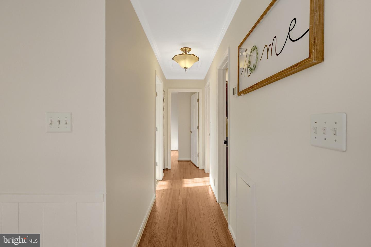 307 VALEVIEW CT NW, VIENNA, Virginia 22180, 4 Bedrooms Bedrooms, ,3 BathroomsBathrooms,Residential,For sale,307 VALEVIEW CT NW,VAFX2285528 MLS # VAFX2285528 307 VALEVIEW CT NW, VIENNA, Virginia 22180, 4 Bedrooms Bedrooms, ,3 BathroomsBathrooms,Residential,For sale,307 VALEVIEW CT NW,VAFX2285528 MLS # VAFX2285528