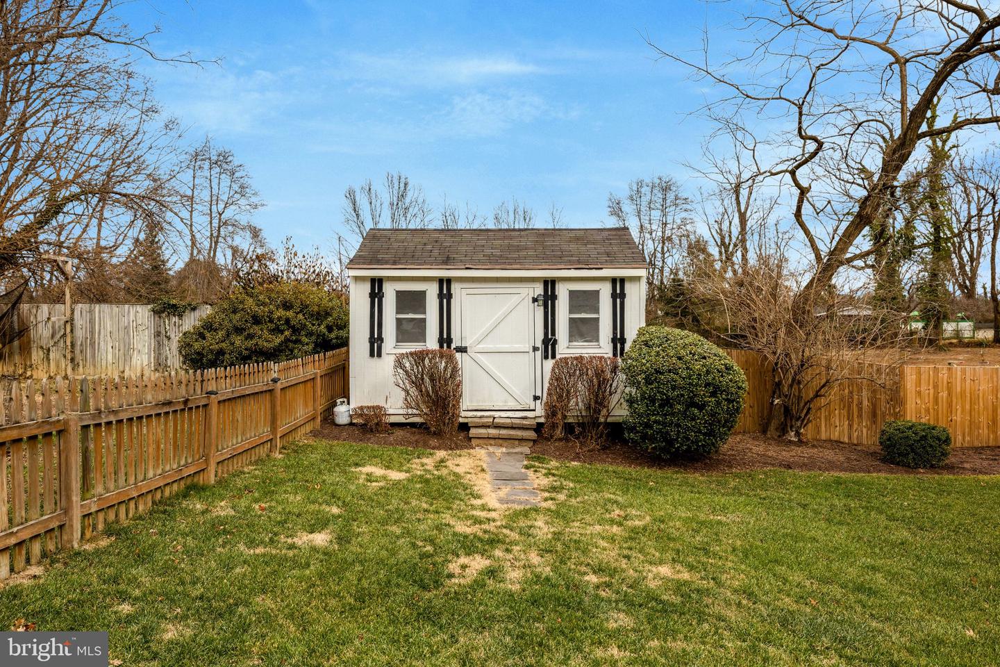 307 VALEVIEW CT NW, VIENNA, Virginia 22180, 4 Bedrooms Bedrooms, ,3 BathroomsBathrooms,Residential,For sale,307 VALEVIEW CT NW,VAFX2285528 MLS # VAFX2285528 307 VALEVIEW CT NW, VIENNA, Virginia 22180, 4 Bedrooms Bedrooms, ,3 BathroomsBathrooms,Residential,For sale,307 VALEVIEW CT NW,VAFX2285528 MLS # VAFX2285528