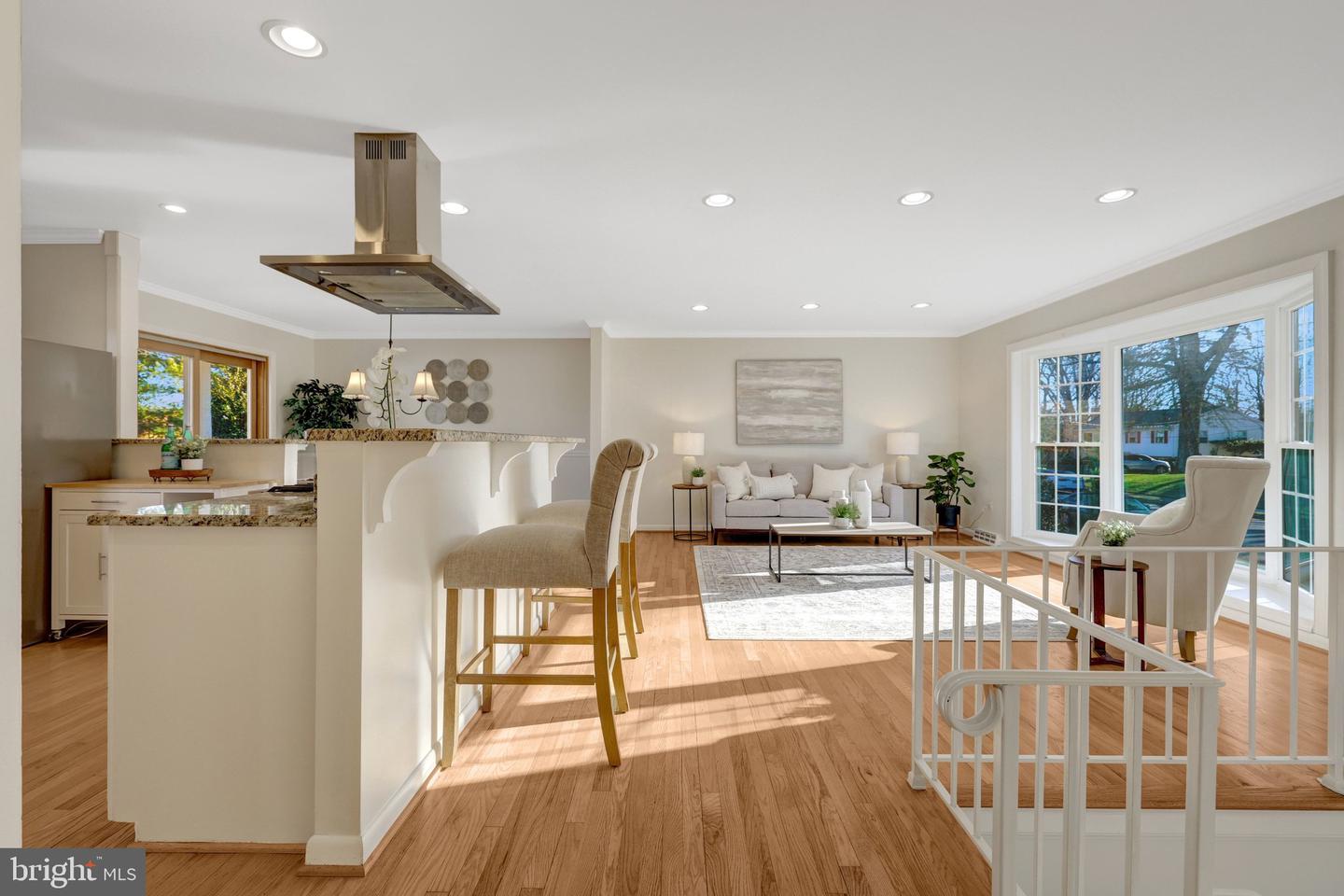 307 VALEVIEW CT NW, VIENNA, Virginia 22180, 4 Bedrooms Bedrooms, ,3 BathroomsBathrooms,Residential,For sale,307 VALEVIEW CT NW,VAFX2285528 MLS # VAFX2285528 307 VALEVIEW CT NW, VIENNA, Virginia 22180, 4 Bedrooms Bedrooms, ,3 BathroomsBathrooms,Residential,For sale,307 VALEVIEW CT NW,VAFX2285528 MLS # VAFX2285528