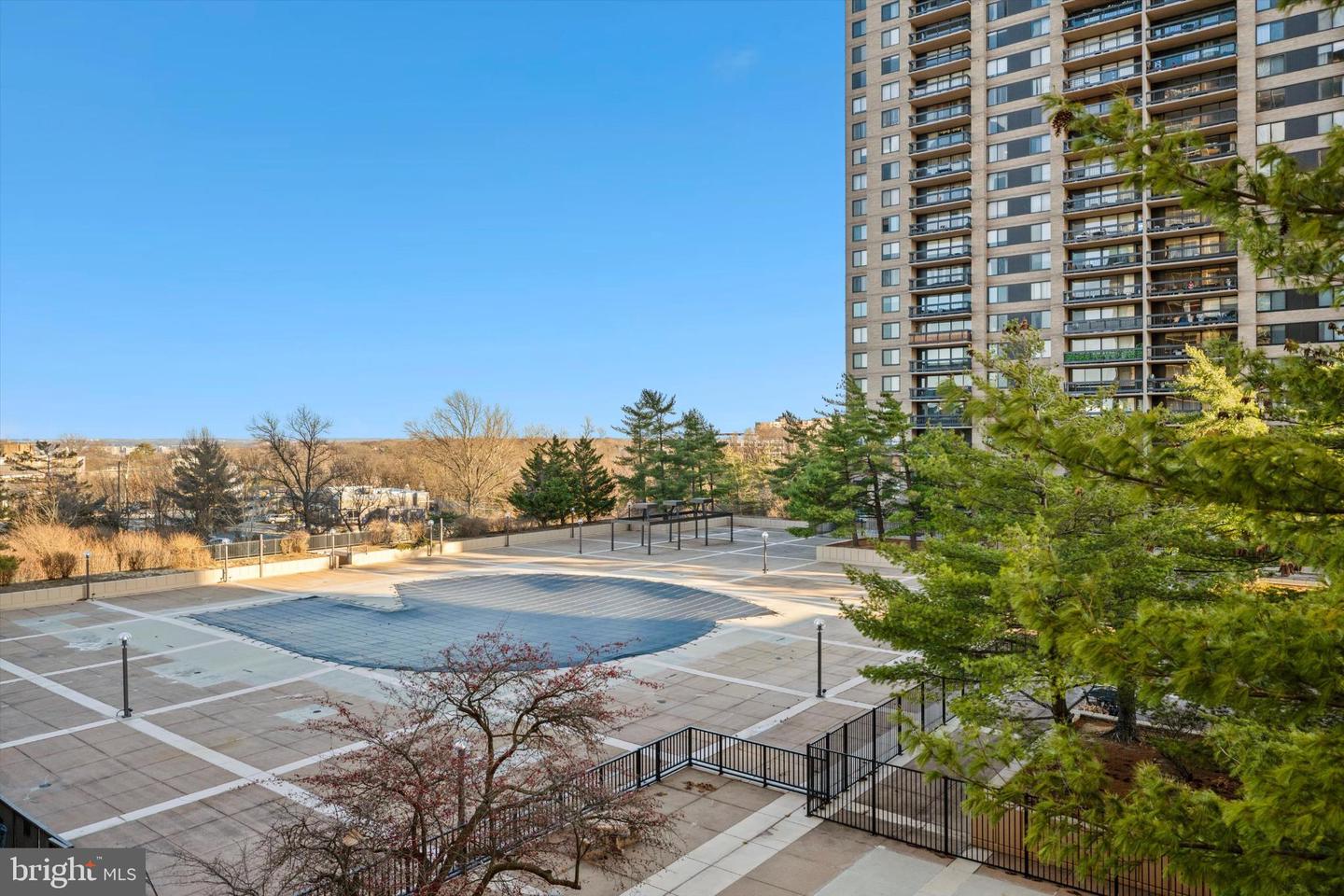 3701 S GEORGE MASON DR #417N, FALLS CHURCH, Virginia 22041, 2 Bedrooms Bedrooms, 4 Rooms Rooms,2 BathroomsBathrooms,Residential,For sale,3701 S GEORGE MASON DR #417N,VAFX2285556 MLS # VAFX2285556 3701 S GEORGE MASON DR #417N, FALLS CHURCH, Virginia 22041, 2 Bedrooms Bedrooms, 4 Rooms Rooms,2 BathroomsBathrooms,Residential,For sale,3701 S GEORGE MASON DR #417N,VAFX2285556 MLS # VAFX2285556