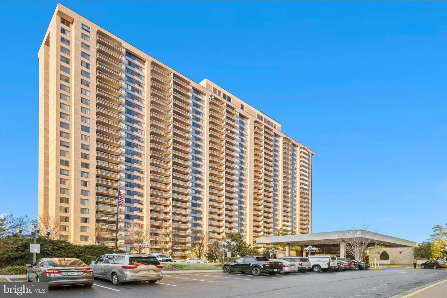 3701 S GEORGE MASON DR #417N, FALLS CHURCH, Virginia 22041, 2 Bedrooms Bedrooms, 4 Rooms Rooms,2 BathroomsBathrooms,Residential,For sale,3701 S GEORGE MASON DR #417N,VAFX2285556 MLS # VAFX2285556 3701 S GEORGE MASON DR #417N, FALLS CHURCH, Virginia 22041, 2 Bedrooms Bedrooms, 4 Rooms Rooms,2 BathroomsBathrooms,Residential,For sale,3701 S GEORGE MASON DR #417N,VAFX2285556 MLS # VAFX2285556