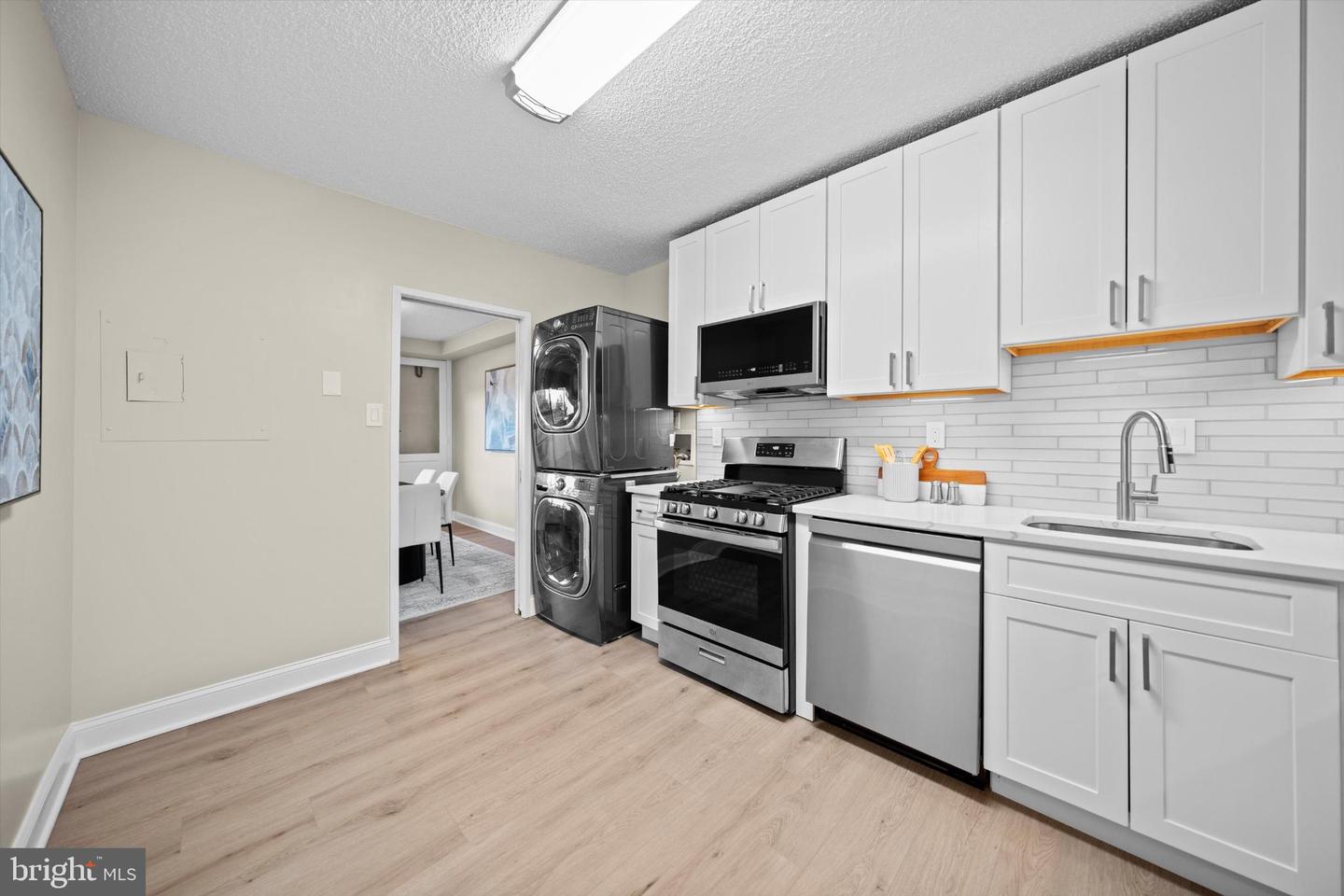 3701 S GEORGE MASON DR #417N, FALLS CHURCH, Virginia 22041, 2 Bedrooms Bedrooms, 4 Rooms Rooms,2 BathroomsBathrooms,Residential,For sale,3701 S GEORGE MASON DR #417N,VAFX2285556 MLS # VAFX2285556 3701 S GEORGE MASON DR #417N, FALLS CHURCH, Virginia 22041, 2 Bedrooms Bedrooms, 4 Rooms Rooms,2 BathroomsBathrooms,Residential,For sale,3701 S GEORGE MASON DR #417N,VAFX2285556 MLS # VAFX2285556