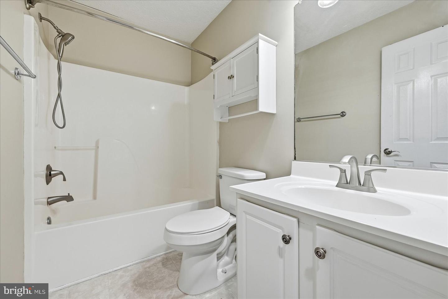 127 KINROSS DR, WINCHESTER, Virginia 22602, 5 Bedrooms Bedrooms, ,3 BathroomsBathrooms,Residential,For sale,127 KINROSS DR,VAFV2038894 MLS # VAFV2038894