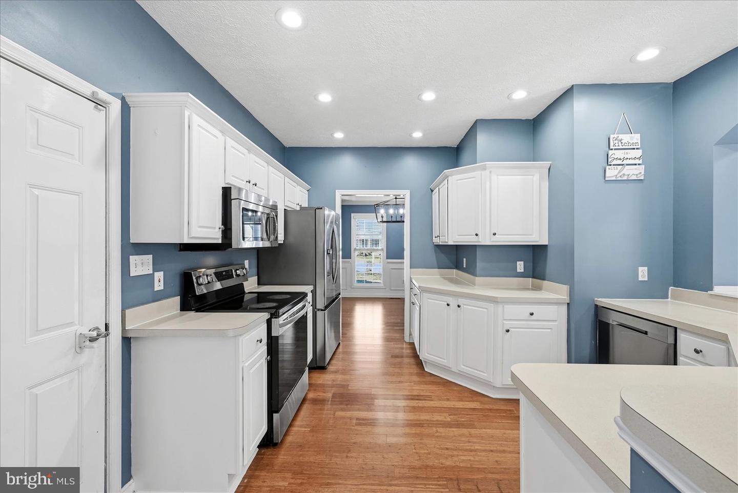 127 KINROSS DR, WINCHESTER, Virginia 22602, 5 Bedrooms Bedrooms, ,3 BathroomsBathrooms,Residential,For sale,127 KINROSS DR,VAFV2038894 MLS # VAFV2038894