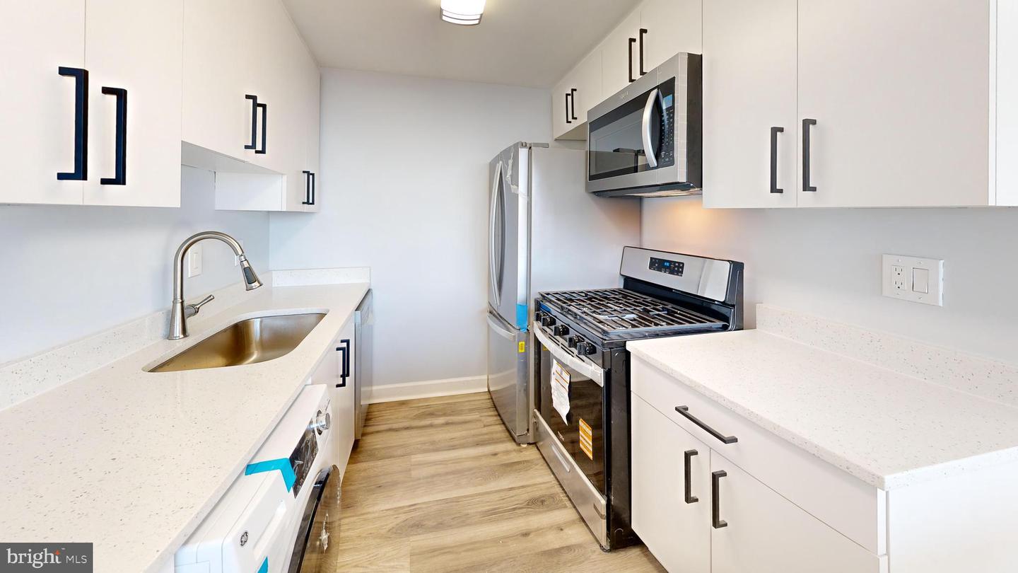 4600 DUKE ST #600, ALEXANDRIA, Virginia 22304, 1 Bedroom Bedrooms, ,1 BathroomBathrooms,Residential,For sale,4600 DUKE ST #600,VAAX2053114 MLS # VAAX2053114 4600 DUKE ST #600, ALEXANDRIA, Virginia 22304, 1 Bedroom Bedrooms, ,1 BathroomBathrooms,Residential,For sale,4600 DUKE ST #600,VAAX2053114 MLS # VAAX2053114