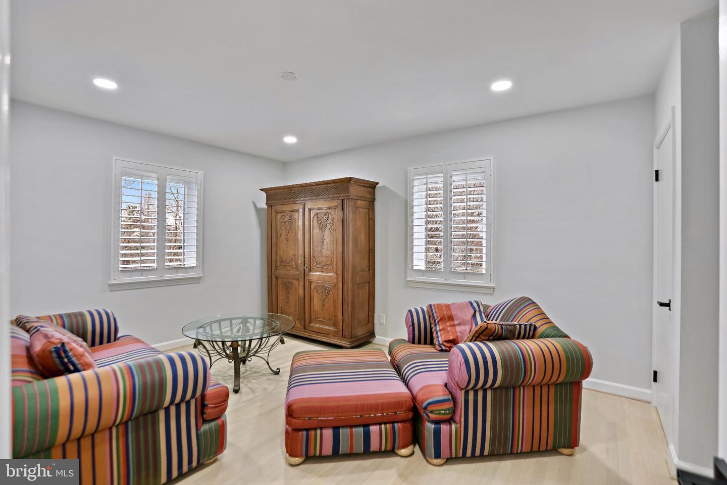 3906 RIDGE RD, ANNANDALE, Virginia 22003, 3 Bedrooms Bedrooms, 5 Rooms Rooms,2 BathroomsBathrooms,Residential,For sale,3906 RIDGE RD,VAFX2285696 MLS # VAFX2285696 3906 RIDGE RD, ANNANDALE, Virginia 22003, 3 Bedrooms Bedrooms, 5 Rooms Rooms,2 BathroomsBathrooms,Residential,For sale,3906 RIDGE RD,VAFX2285696 MLS # VAFX2285696