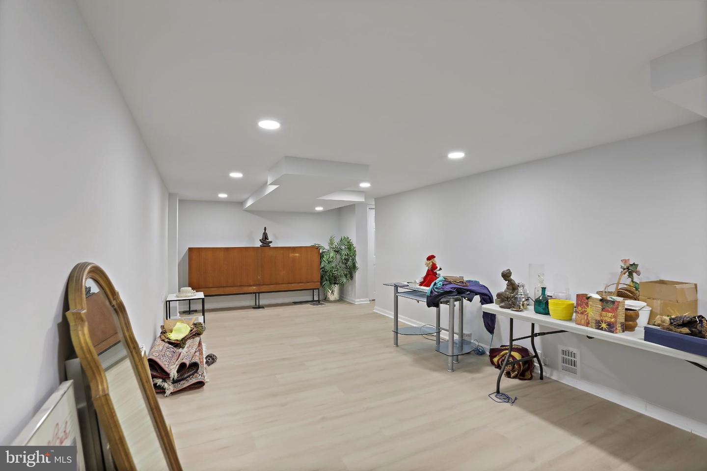 3906 RIDGE RD, ANNANDALE, Virginia 22003, 3 Bedrooms Bedrooms, 5 Rooms Rooms,2 BathroomsBathrooms,Residential,For sale,3906 RIDGE RD,VAFX2285696 MLS # VAFX2285696 3906 RIDGE RD, ANNANDALE, Virginia 22003, 3 Bedrooms Bedrooms, 5 Rooms Rooms,2 BathroomsBathrooms,Residential,For sale,3906 RIDGE RD,VAFX2285696 MLS # VAFX2285696