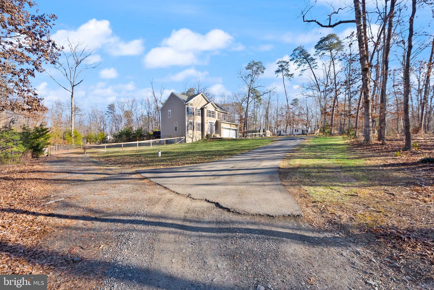 10705 PLANK RD, SPOTSYLVANIA, Virginia 22553, 4 Bedrooms Bedrooms, ,2 BathroomsBathrooms,Residential,For sale,10705 PLANK RD,VASP2038644 MLS # VASP2038644 10705 PLANK RD, SPOTSYLVANIA, Virginia 22553, 4 Bedrooms Bedrooms, ,2 BathroomsBathrooms,Residential,For sale,10705 PLANK RD,VASP2038644 MLS # VASP2038644