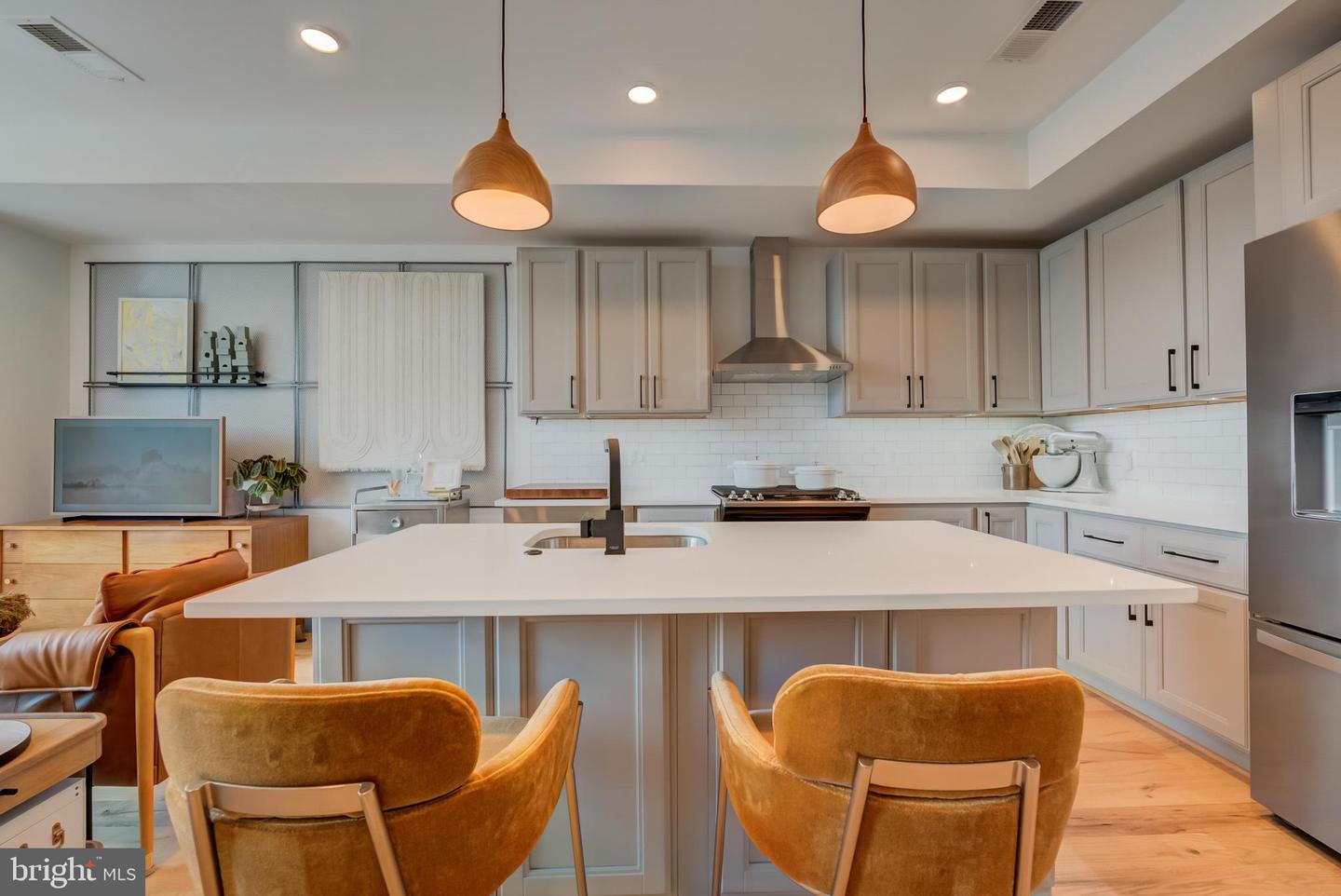 811 UPSHUR ST NW #7, WASHINGTON, District Of Columbia 20011, 2 Bedrooms Bedrooms, ,2 BathroomsBathrooms,Residential,For sale,811 UPSHUR ST NW #7,DCDC2241362 MLS # DCDC2241362 811 UPSHUR ST NW #7, WASHINGTON, District Of Columbia 20011, 2 Bedrooms Bedrooms, ,2 BathroomsBathrooms,Residential,For sale,811 UPSHUR ST NW #7,DCDC2241362 MLS # DCDC2241362