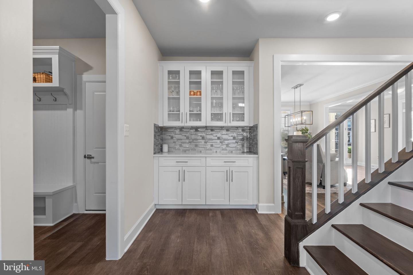 15610 CALUM CT, HAYMARKET, Virginia 20169, 5 Bedrooms Bedrooms, ,6 BathroomsBathrooms,Residential,For sale,15610 CALUM CT,VAPW2110528 MLS # VAPW2110528