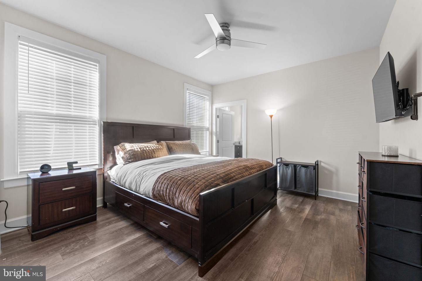 15610 CALUM CT, HAYMARKET, Virginia 20169, 5 Bedrooms Bedrooms, ,6 BathroomsBathrooms,Residential,For sale,15610 CALUM CT,VAPW2110528 MLS # VAPW2110528