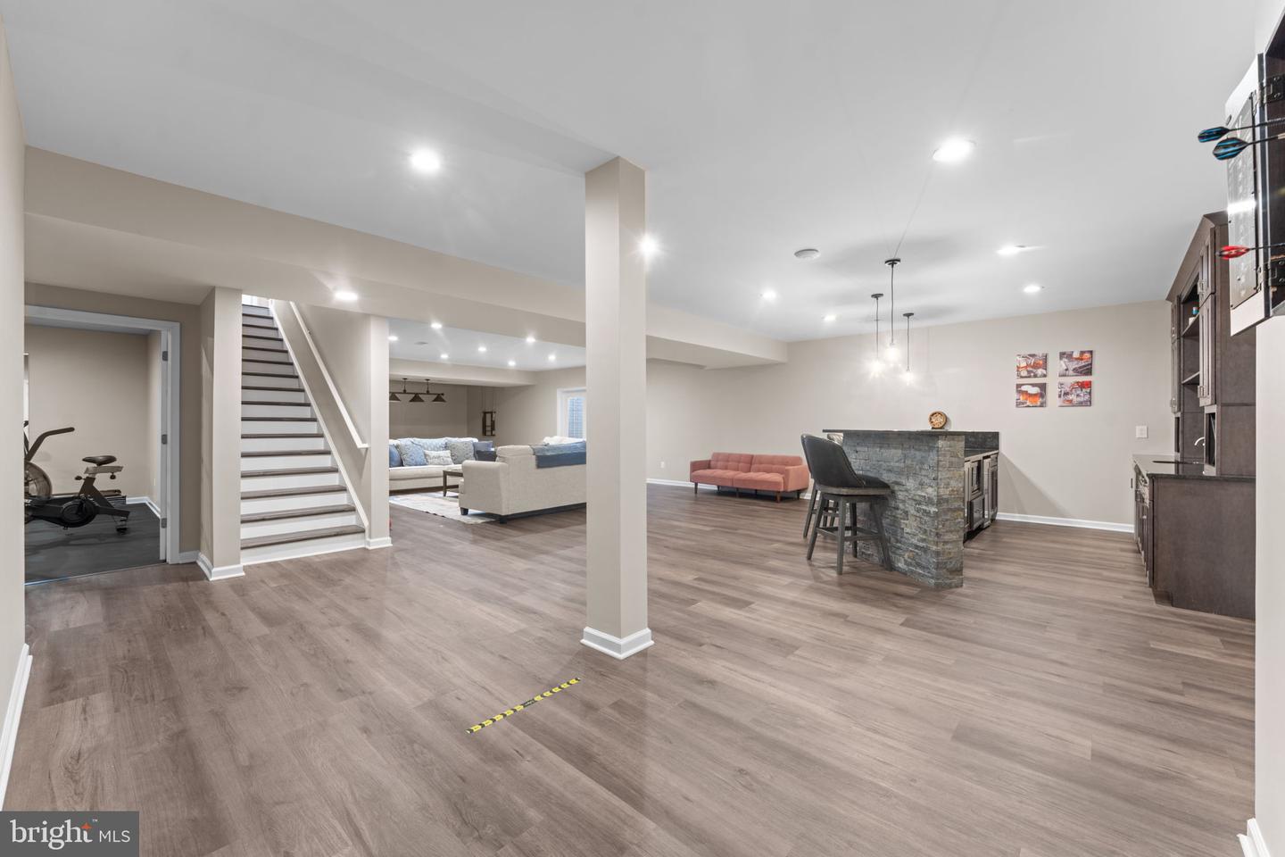 15610 CALUM CT, HAYMARKET, Virginia 20169, 5 Bedrooms Bedrooms, ,6 BathroomsBathrooms,Residential,For sale,15610 CALUM CT,VAPW2110528 MLS # VAPW2110528