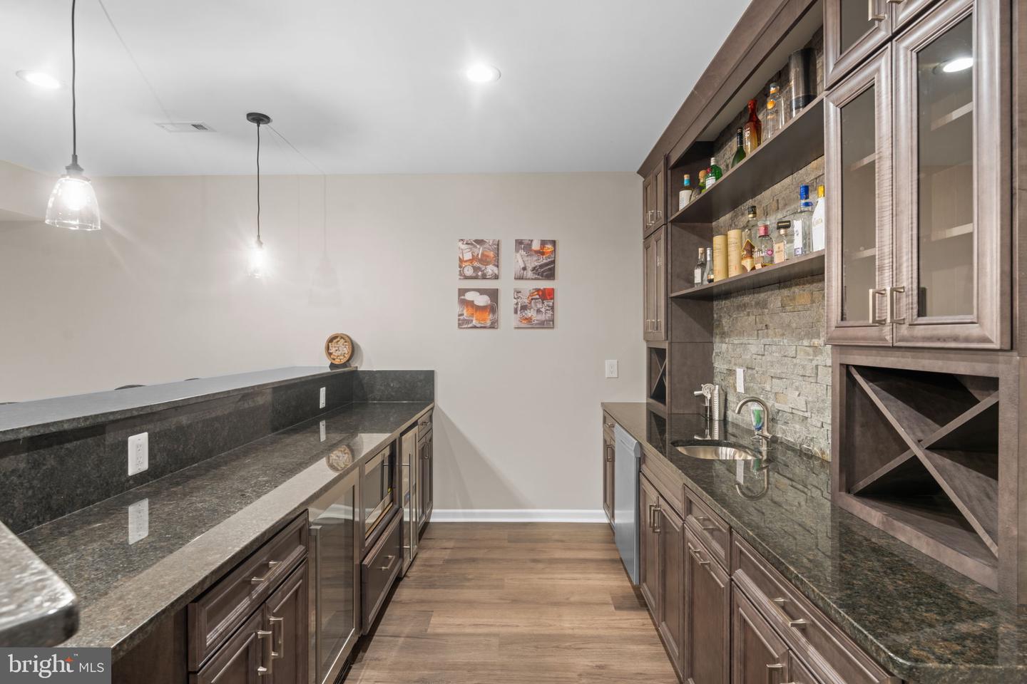 15610 CALUM CT, HAYMARKET, Virginia 20169, 5 Bedrooms Bedrooms, ,6 BathroomsBathrooms,Residential,For sale,15610 CALUM CT,VAPW2110528 MLS # VAPW2110528