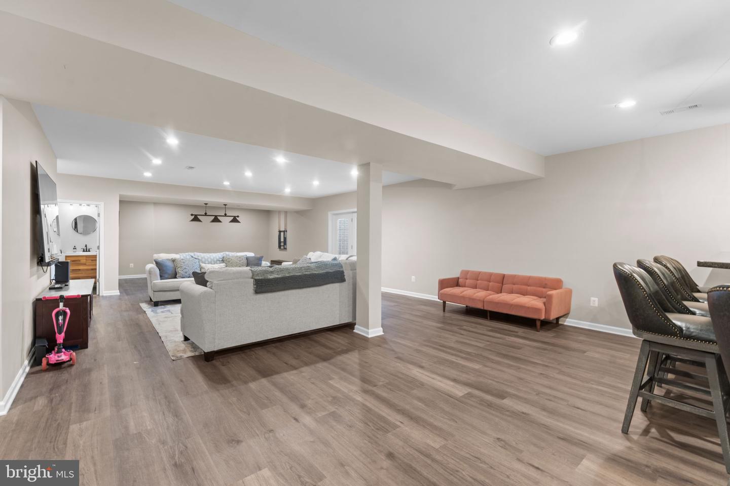 15610 CALUM CT, HAYMARKET, Virginia 20169, 5 Bedrooms Bedrooms, ,6 BathroomsBathrooms,Residential,For sale,15610 CALUM CT,VAPW2110528 MLS # VAPW2110528