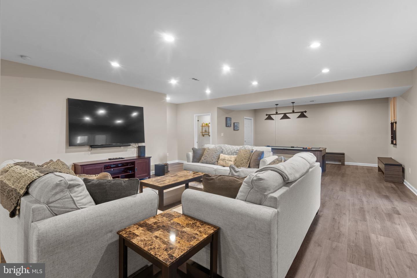 15610 CALUM CT, HAYMARKET, Virginia 20169, 5 Bedrooms Bedrooms, ,6 BathroomsBathrooms,Residential,For sale,15610 CALUM CT,VAPW2110528 MLS # VAPW2110528