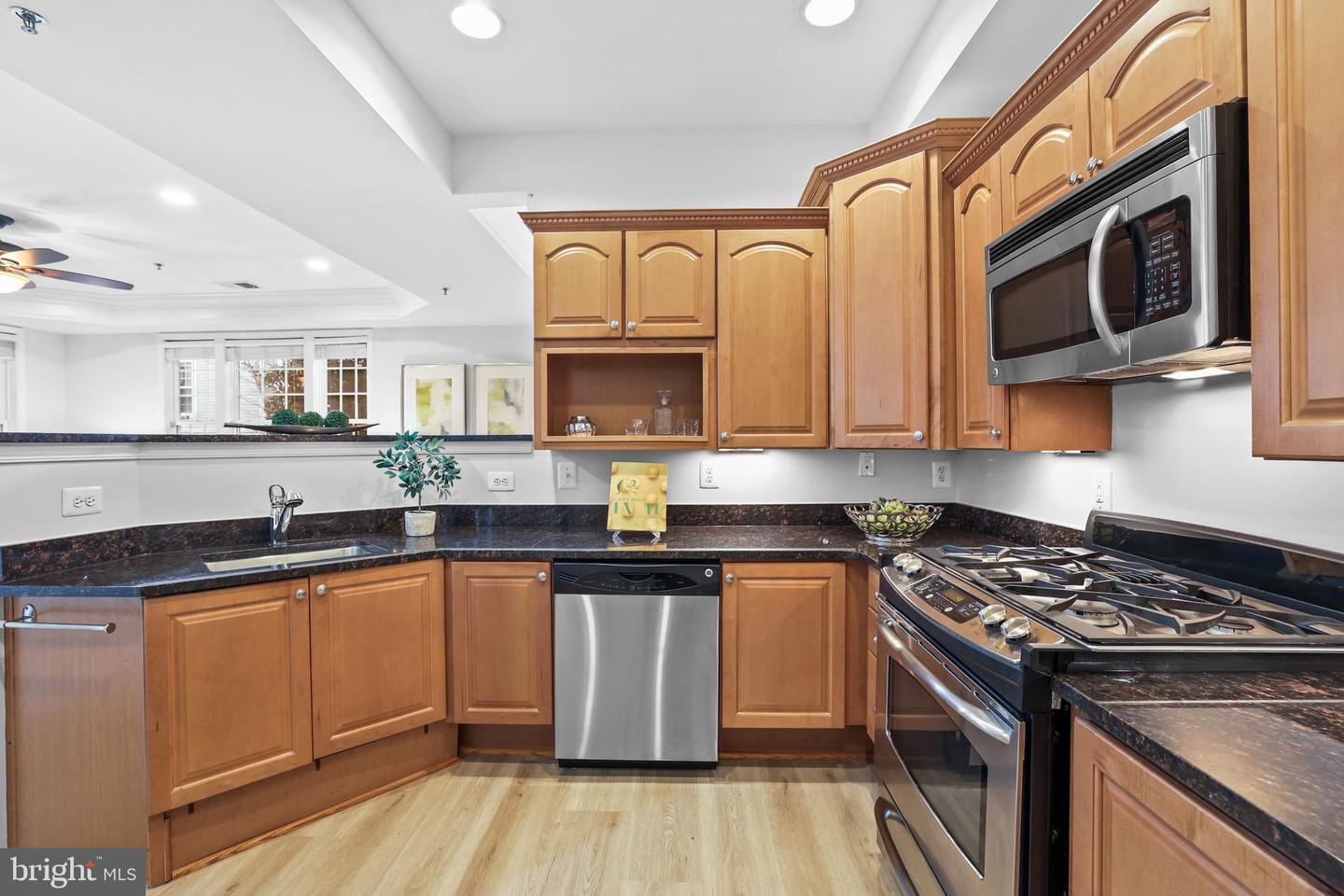 7057 HUNTLEY RUN PL #120, ALEXANDRIA, Virginia 22306, 2 Bedrooms Bedrooms, ,2 BathroomsBathrooms,Residential,For sale,7057 HUNTLEY RUN PL #120,VAFX2285768 MLS # VAFX2285768 7057 HUNTLEY RUN PL #120, ALEXANDRIA, Virginia 22306, 2 Bedrooms Bedrooms, ,2 BathroomsBathrooms,Residential,For sale,7057 HUNTLEY RUN PL #120,VAFX2285768 MLS # VAFX2285768