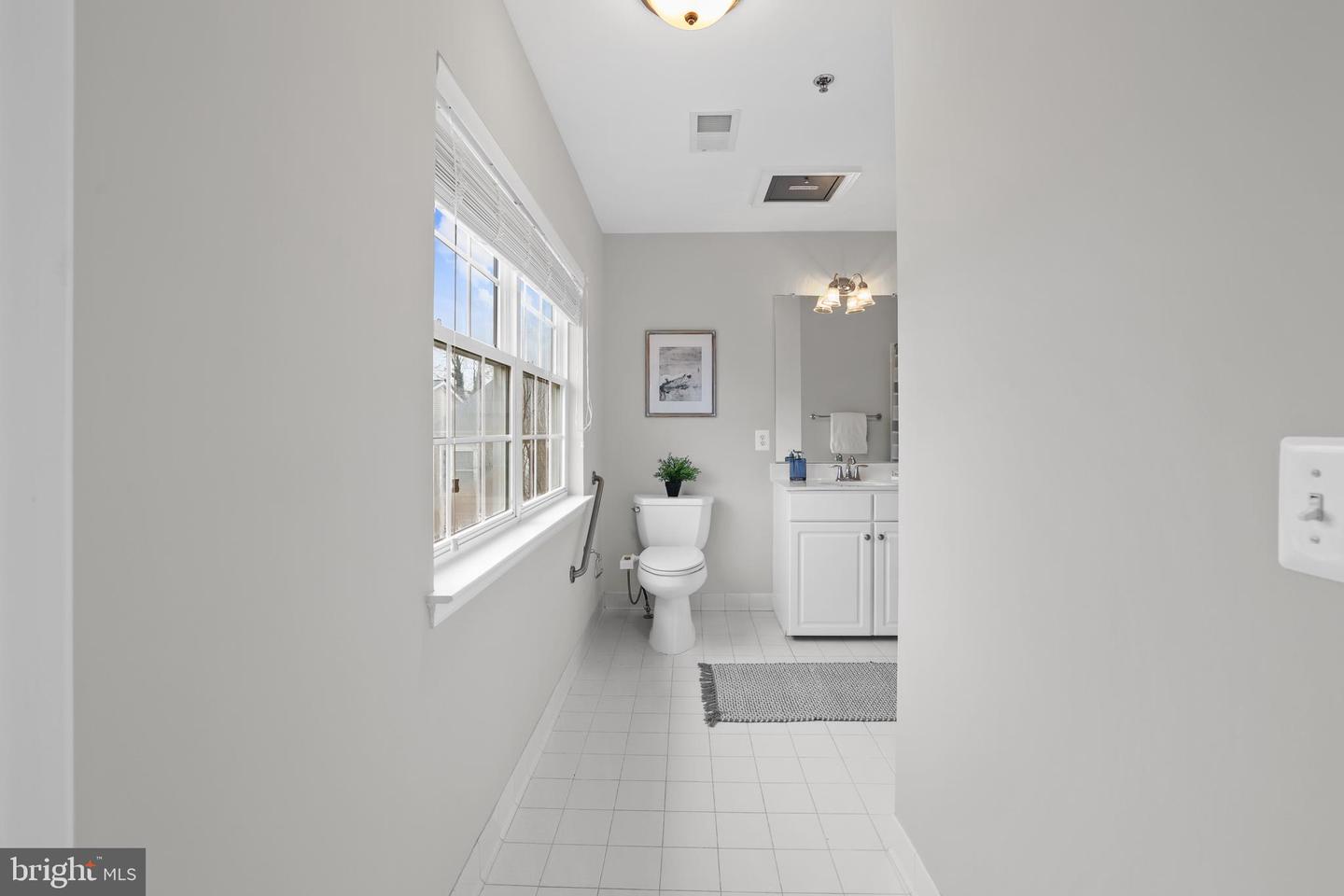 7057 HUNTLEY RUN PL #120, ALEXANDRIA, Virginia 22306, 2 Bedrooms Bedrooms, ,2 BathroomsBathrooms,Residential,For sale,7057 HUNTLEY RUN PL #120,VAFX2285768 MLS # VAFX2285768 7057 HUNTLEY RUN PL #120, ALEXANDRIA, Virginia 22306, 2 Bedrooms Bedrooms, ,2 BathroomsBathrooms,Residential,For sale,7057 HUNTLEY RUN PL #120,VAFX2285768 MLS # VAFX2285768